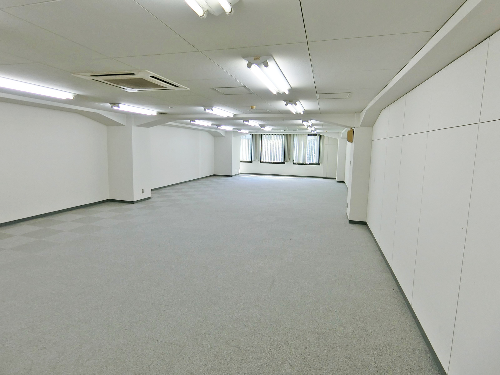 オフィス室内参考画像(3階・約40坪)
