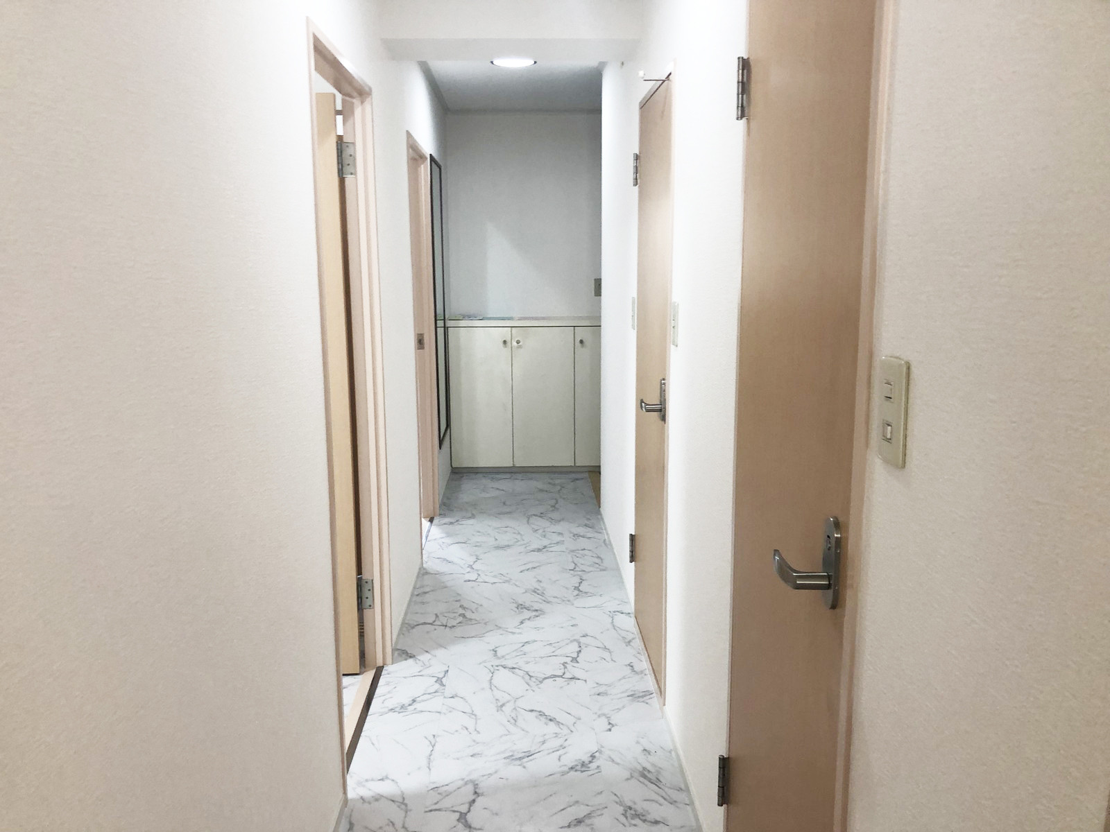 室内の通路