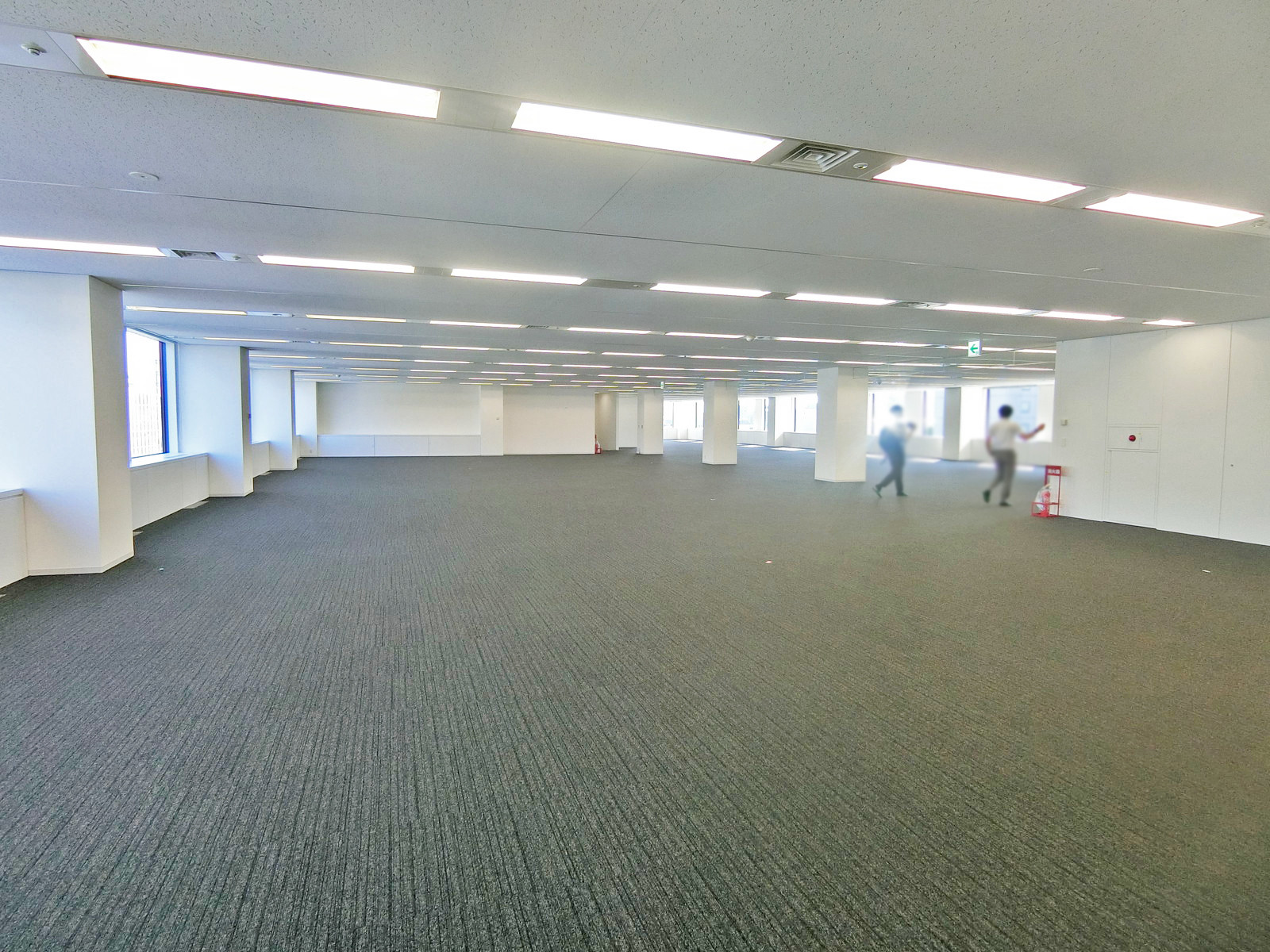オフィス室内参考画像(7階南側・約245坪)