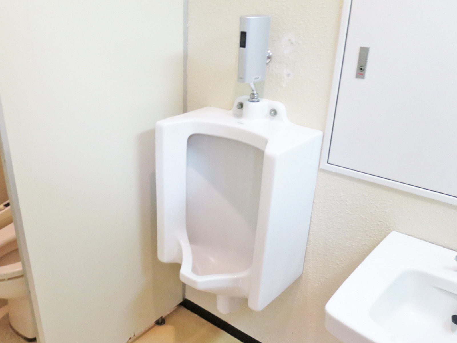 男性用トイレ
