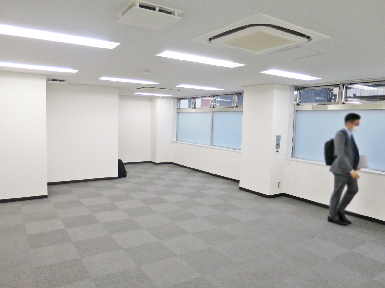 別角度の様子