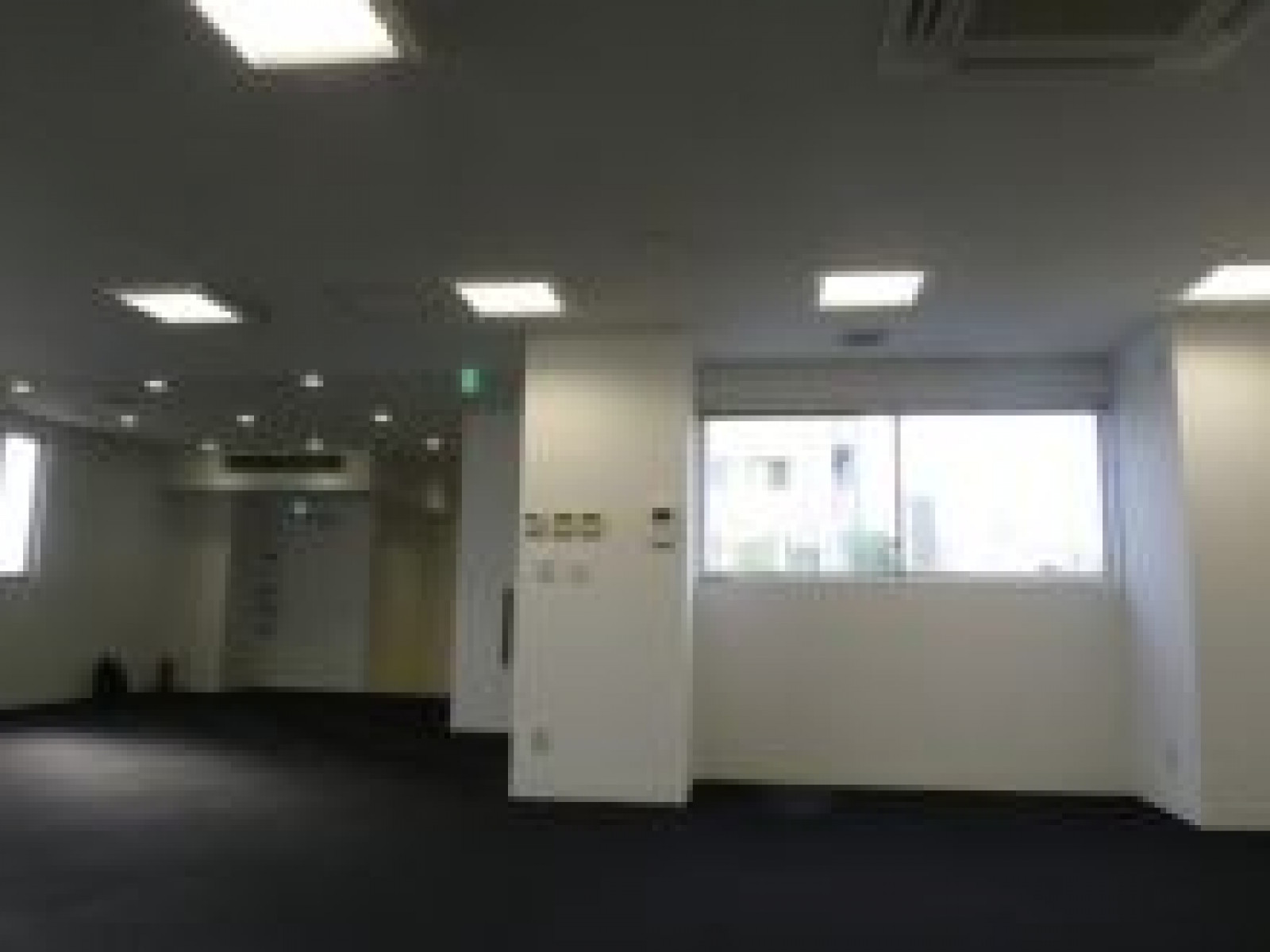 別角度の様子
