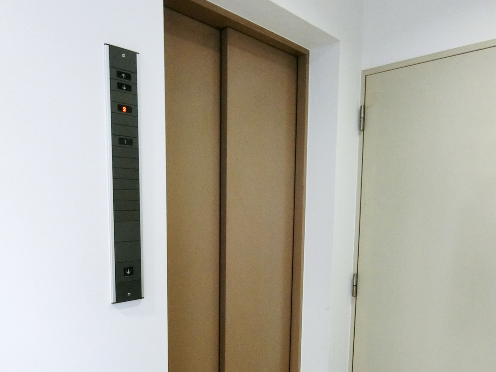 エレベーター