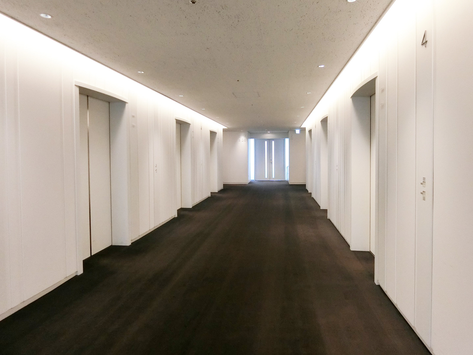 エレベーターホール