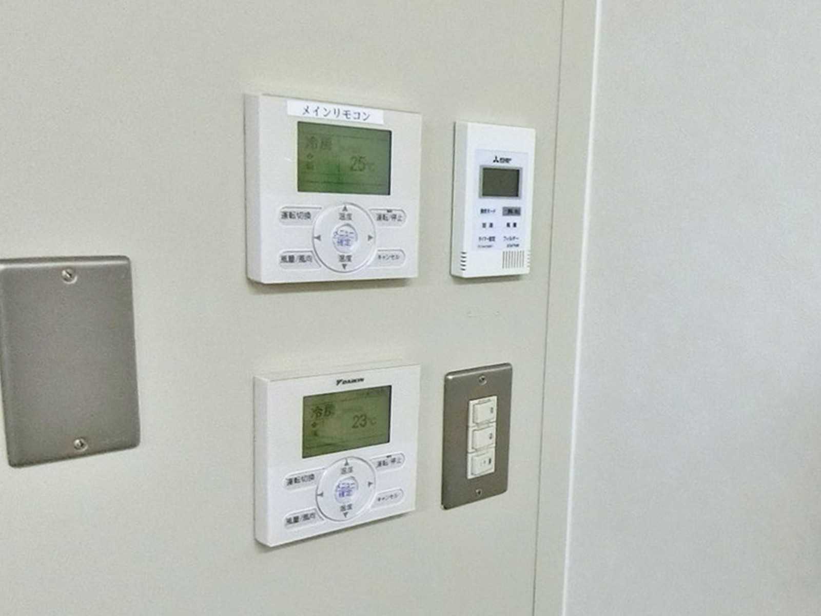 スイッチ類