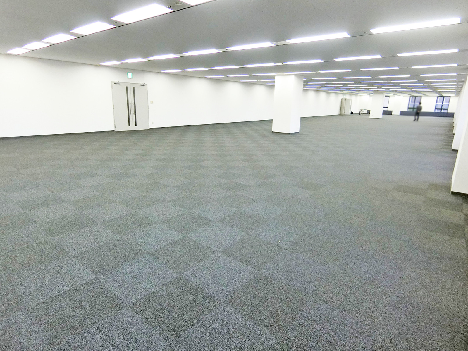 別角度の様子