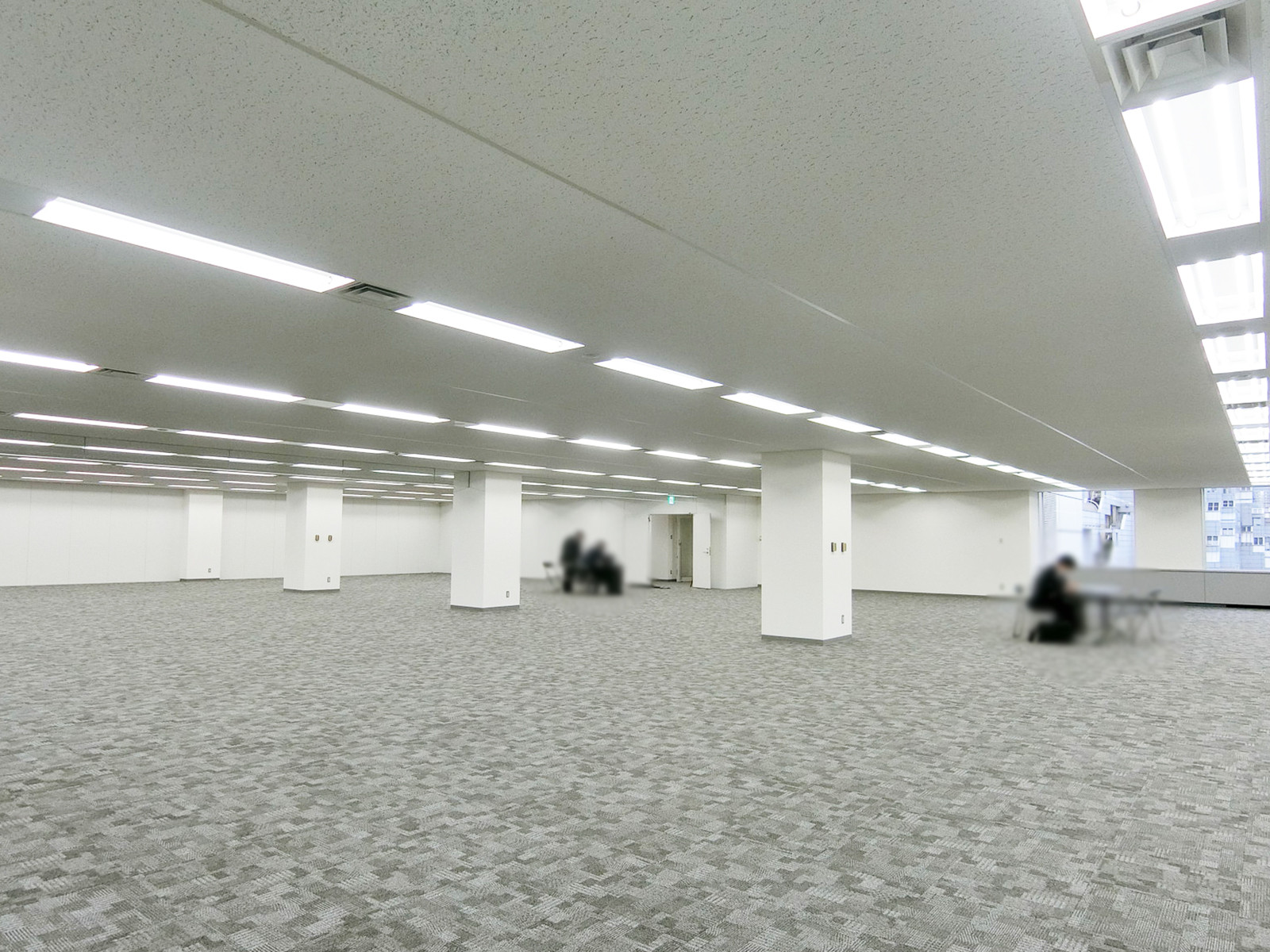 明るい室内