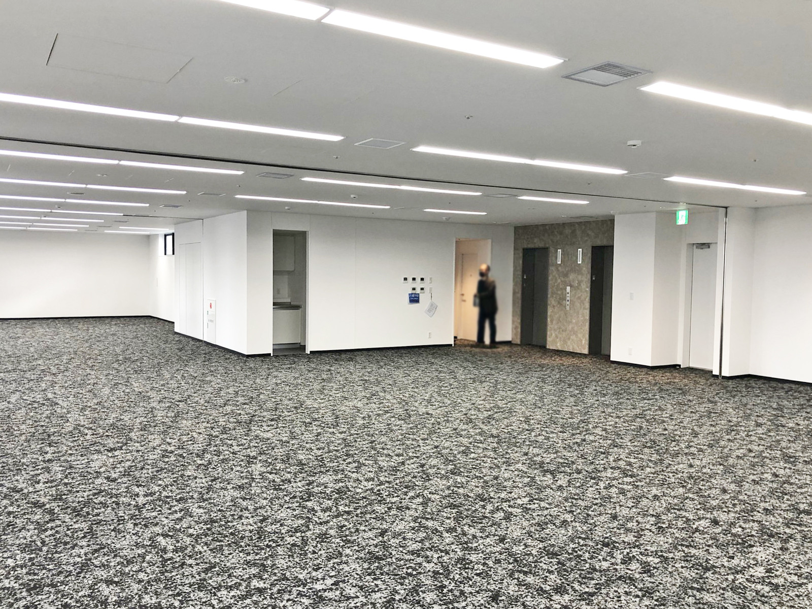 別角度の様子