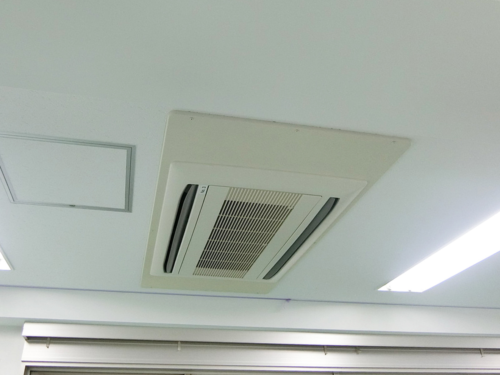 空調