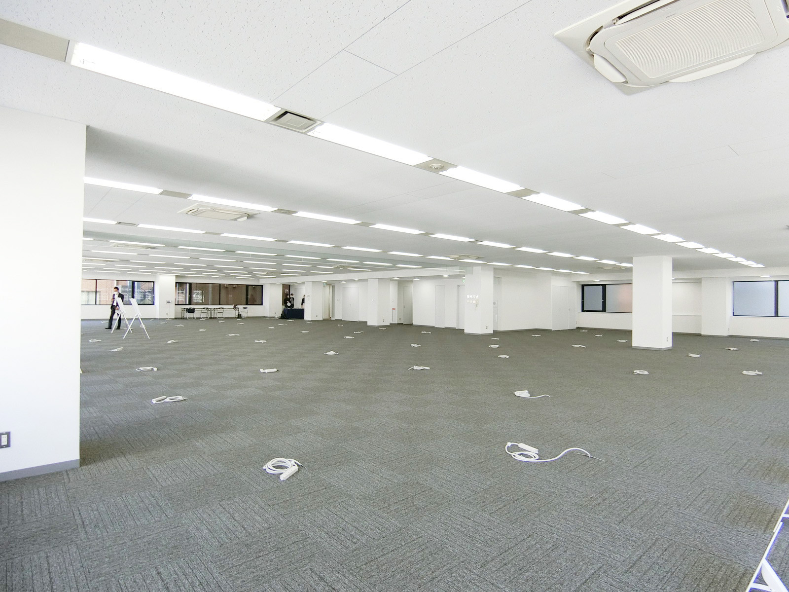 オフィス室内参考画像(5階)