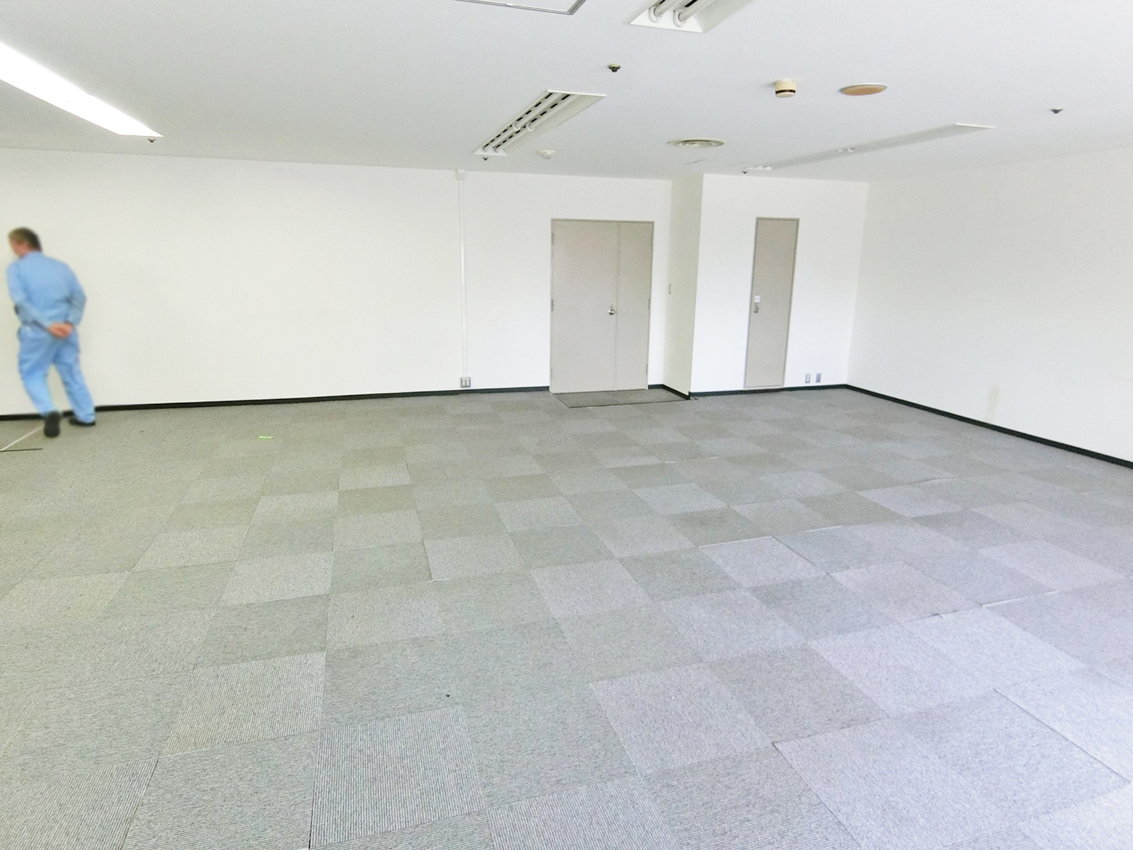 別角度の様子