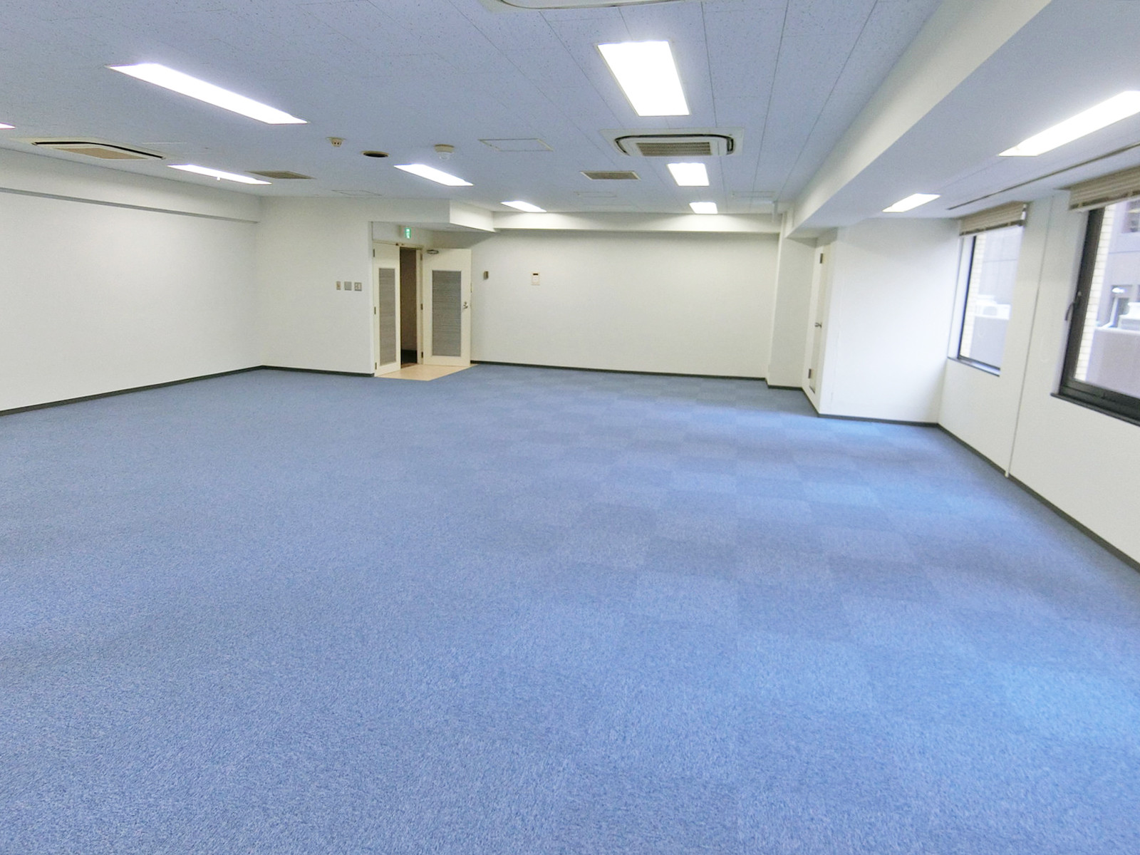 オフィス室内参考画像（5階・約32坪）