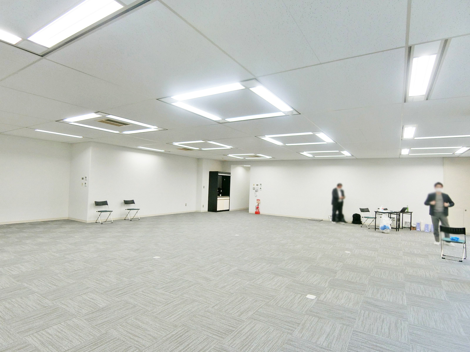 別角度の様子