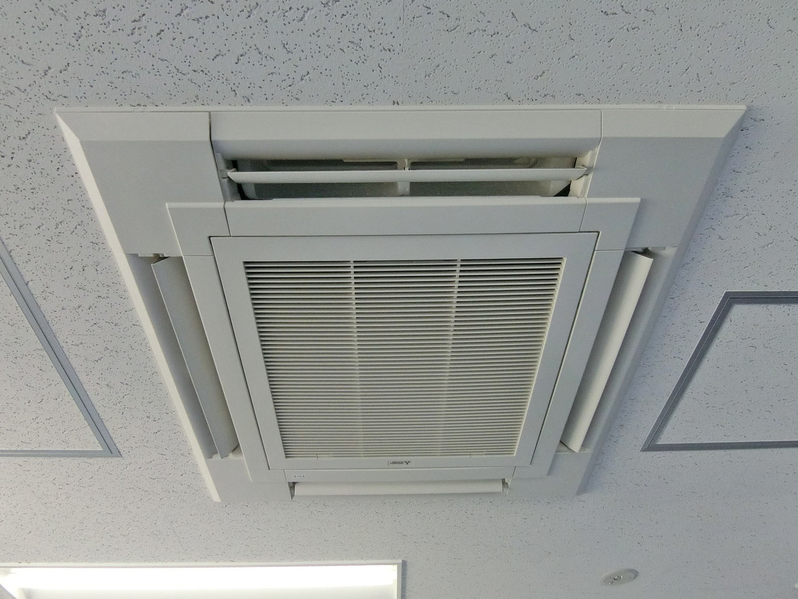 空調