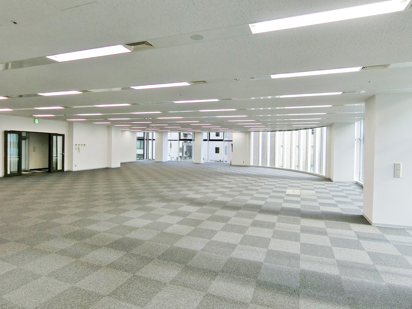 オフィス室内参考画像（4階・約164坪）