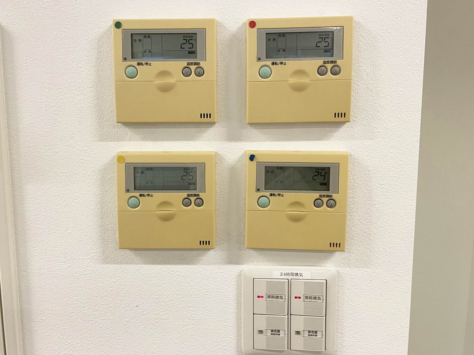 スイッチ類