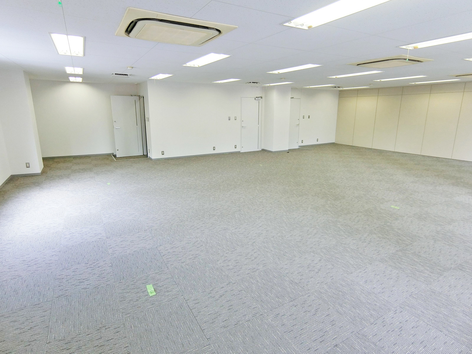 別角度の様子