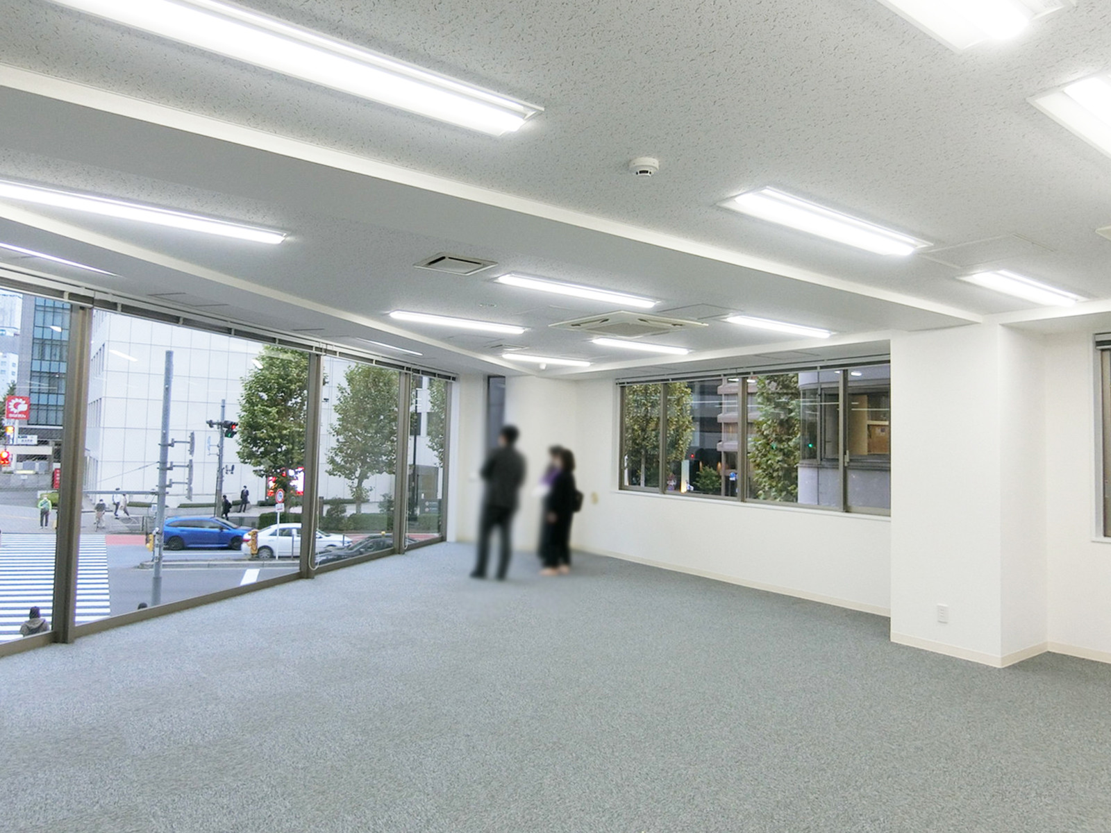別角度の様子