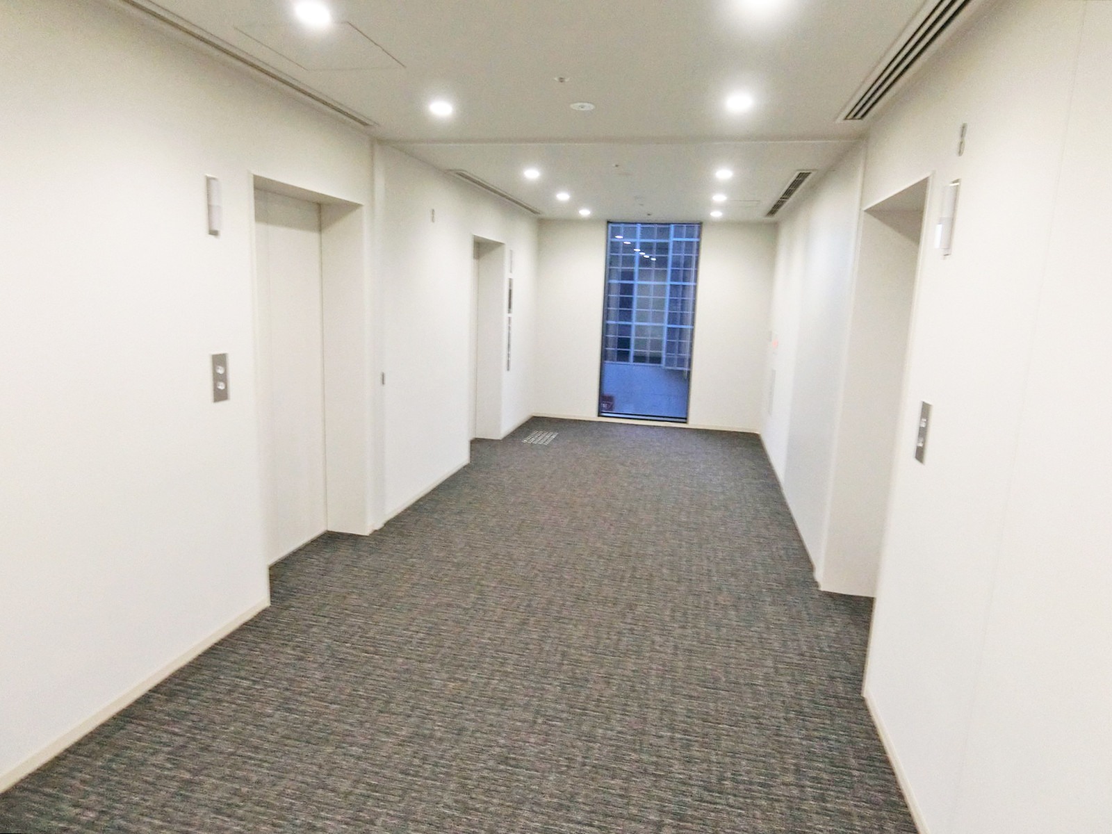 エレベーターホール