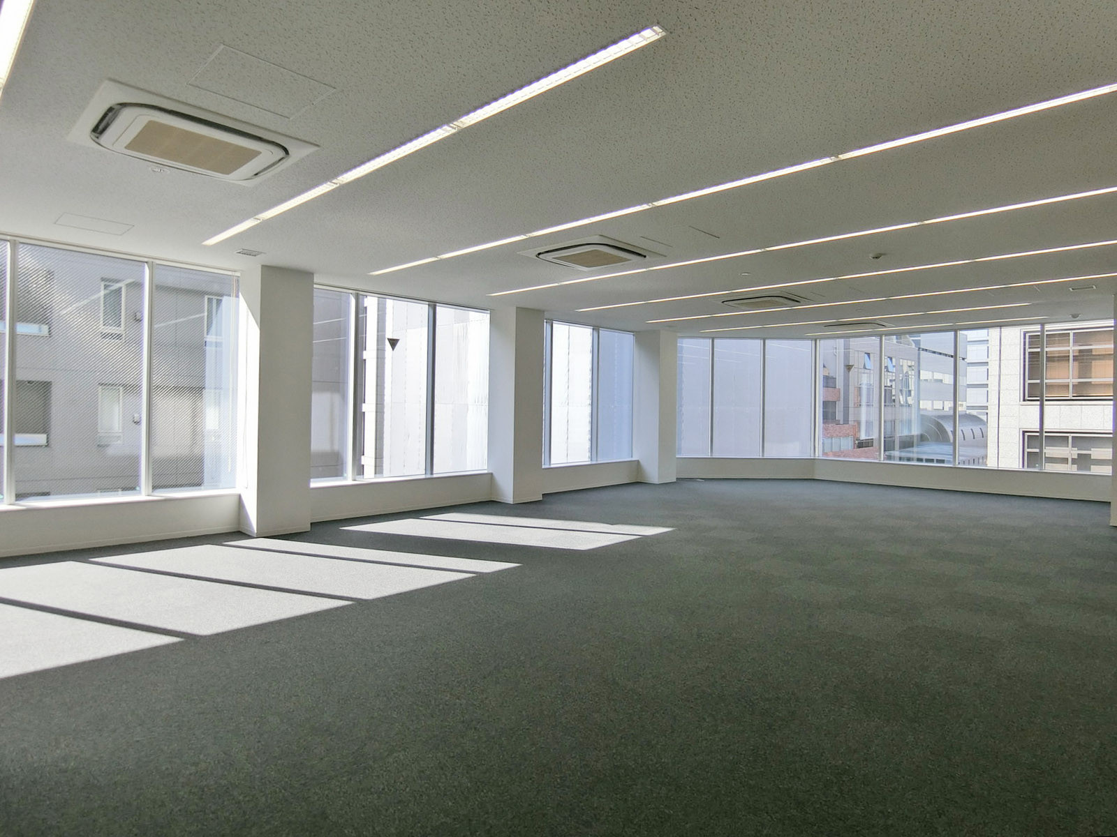 オフィス室内参考画像（7階・約38坪）