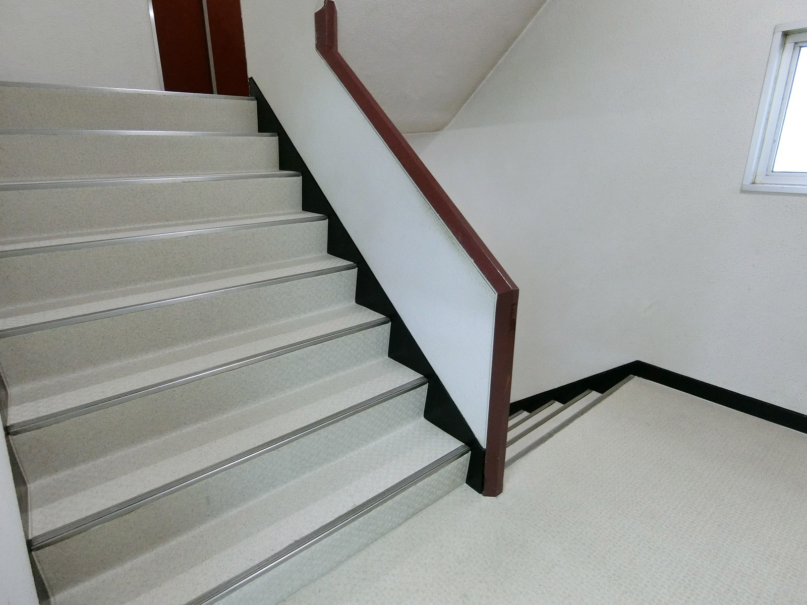 内階段
