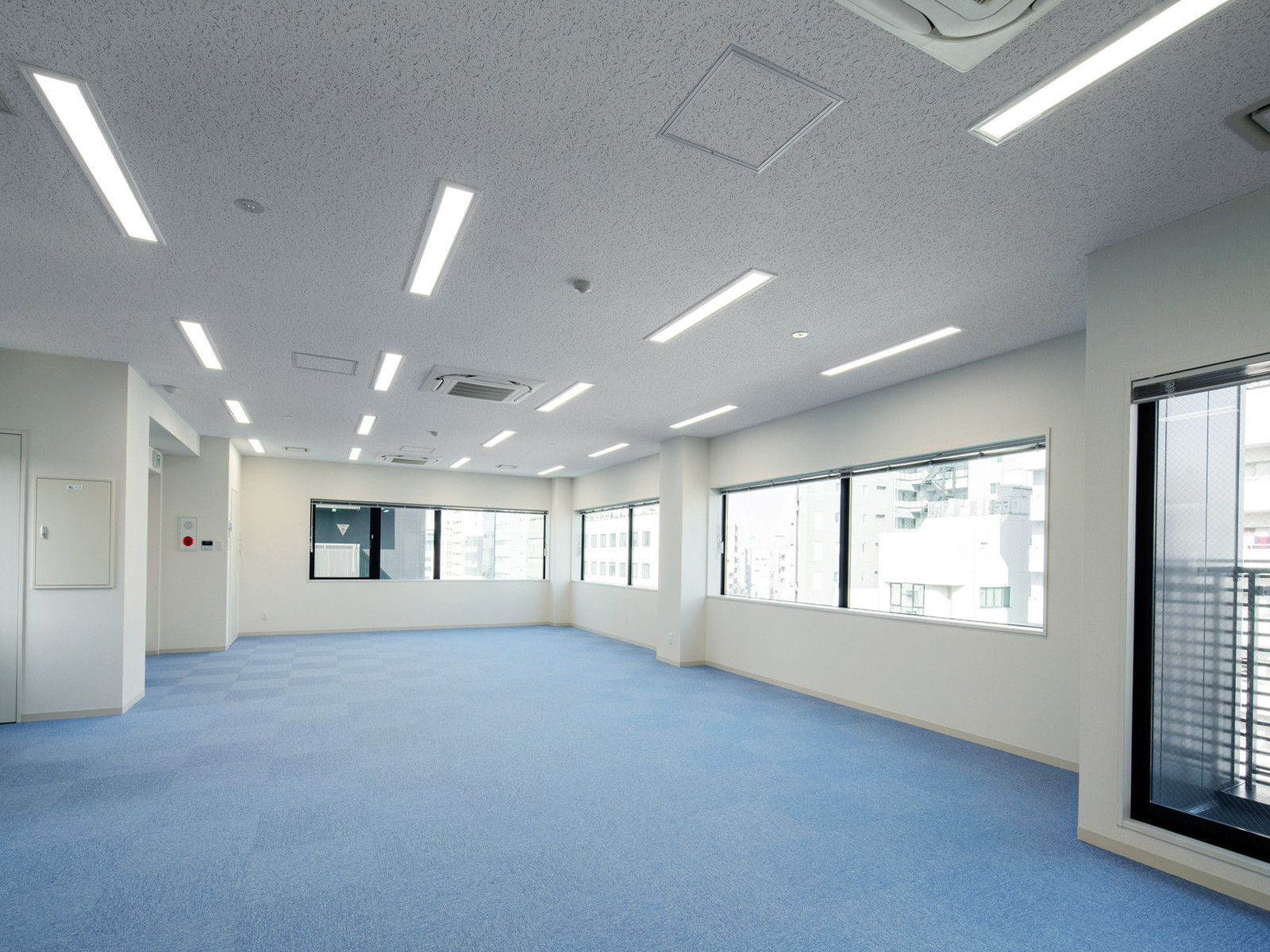 オフィス室内参考画像(8階)