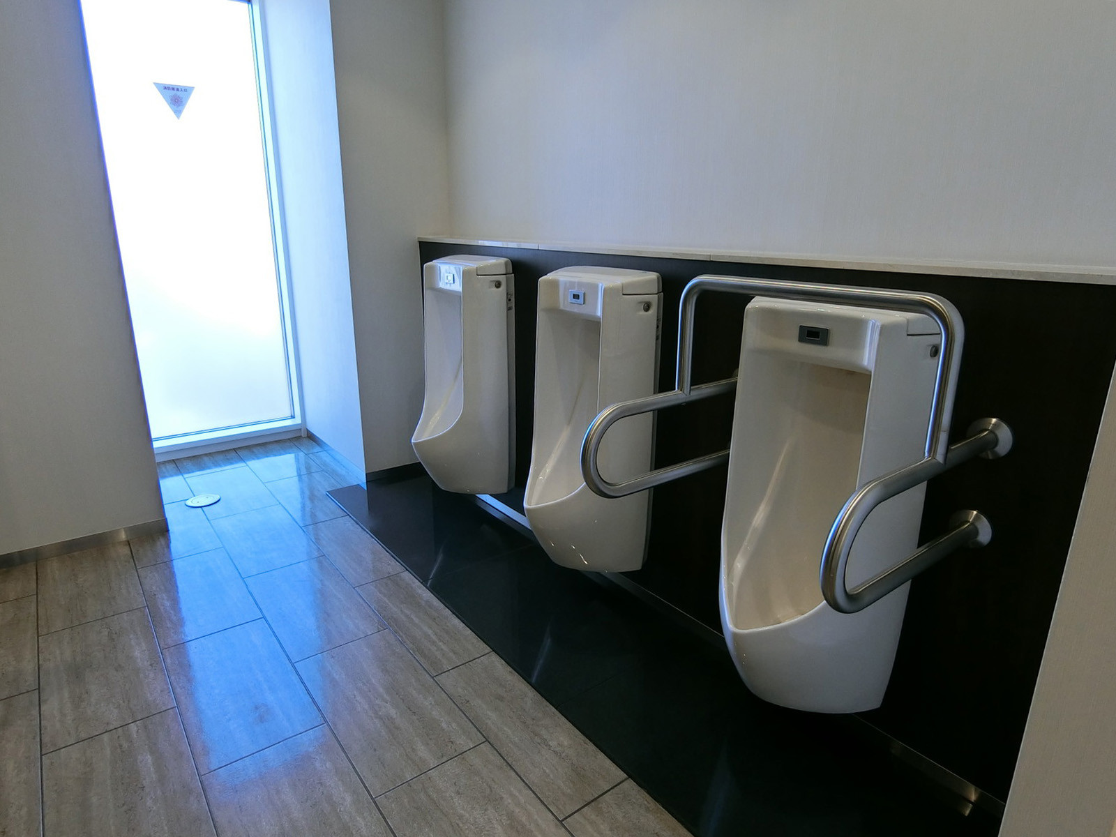 男性用トイレ