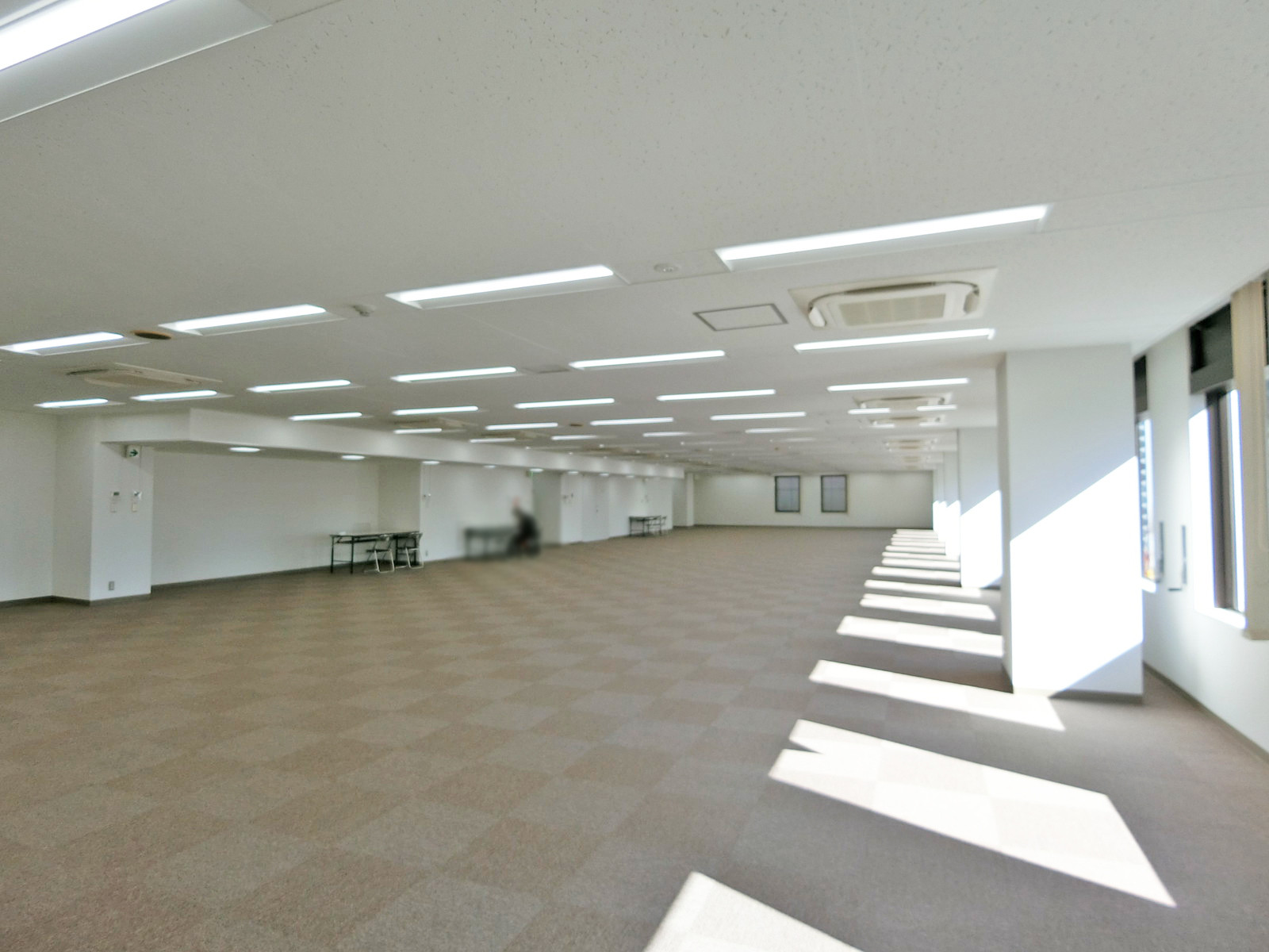 別角度の様子