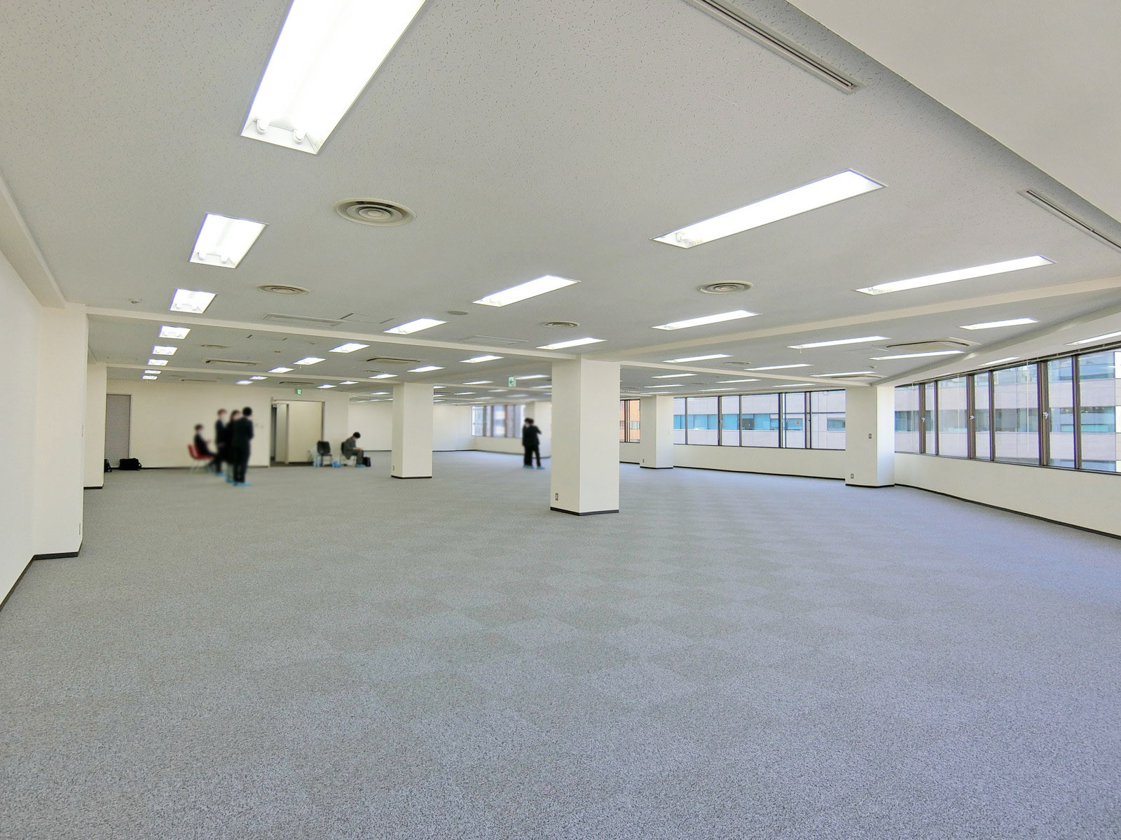 オフィス室内参考画像（※7階・約132坪）