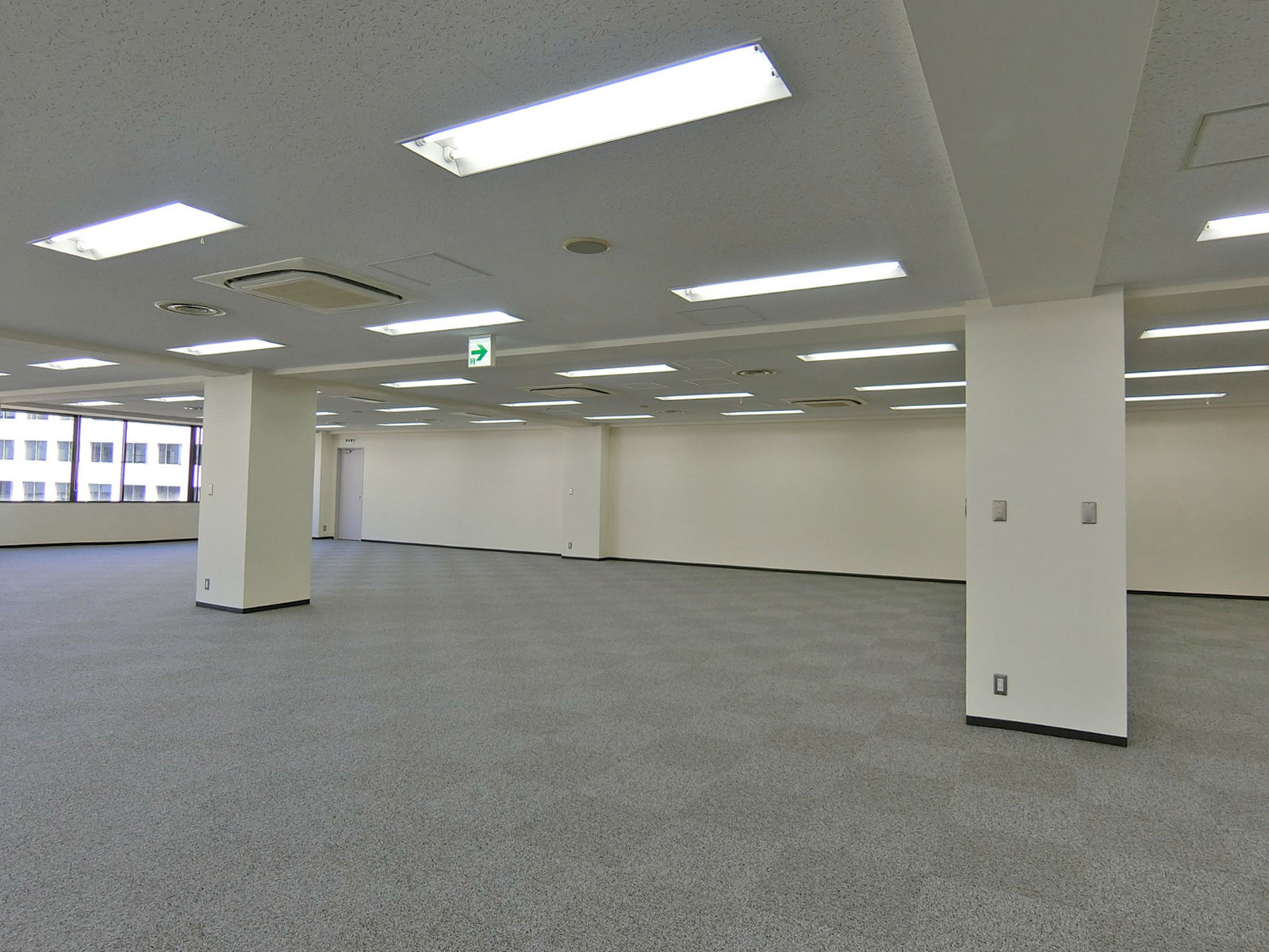 一部柱あり