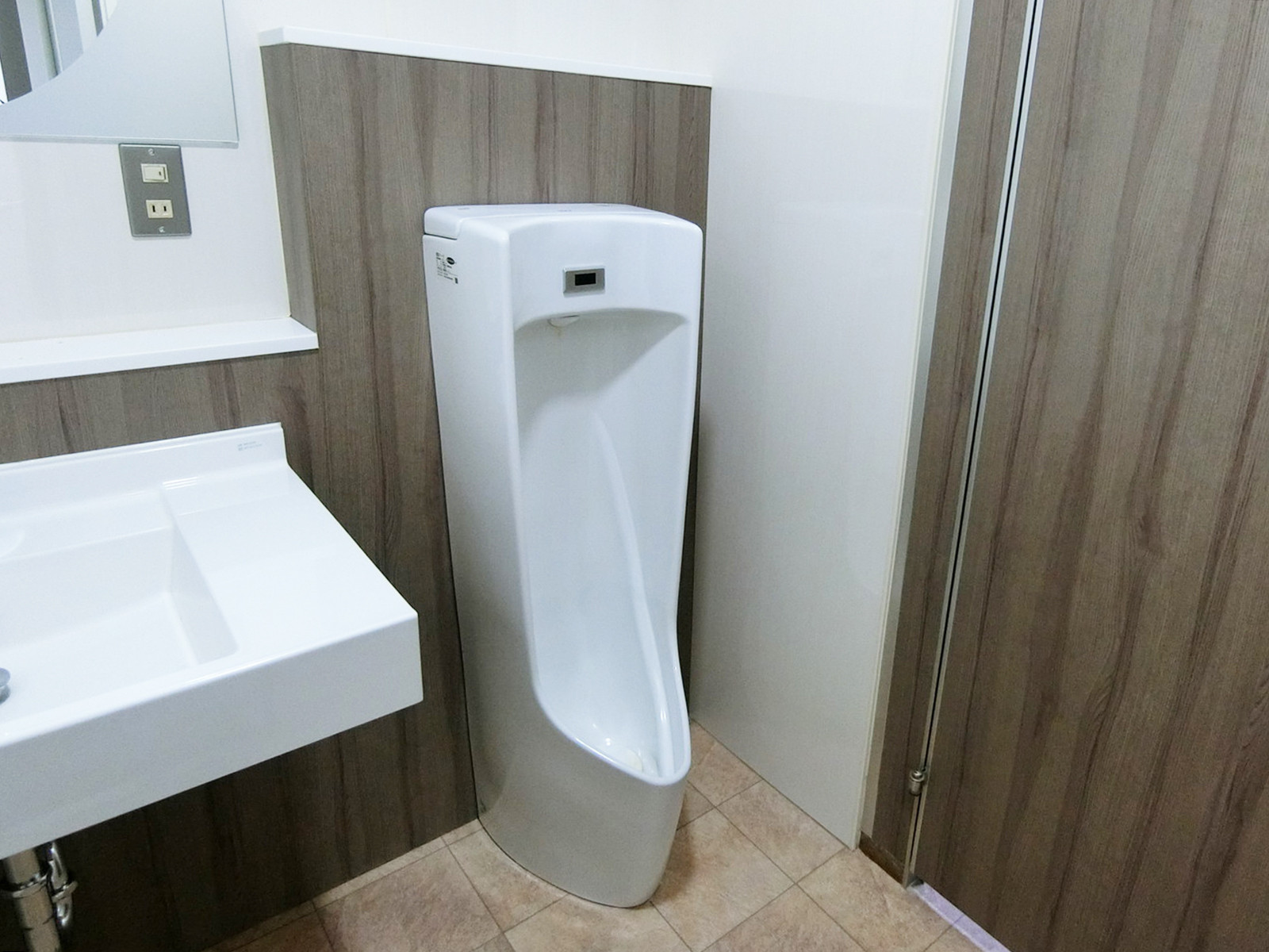 男性用トイレ