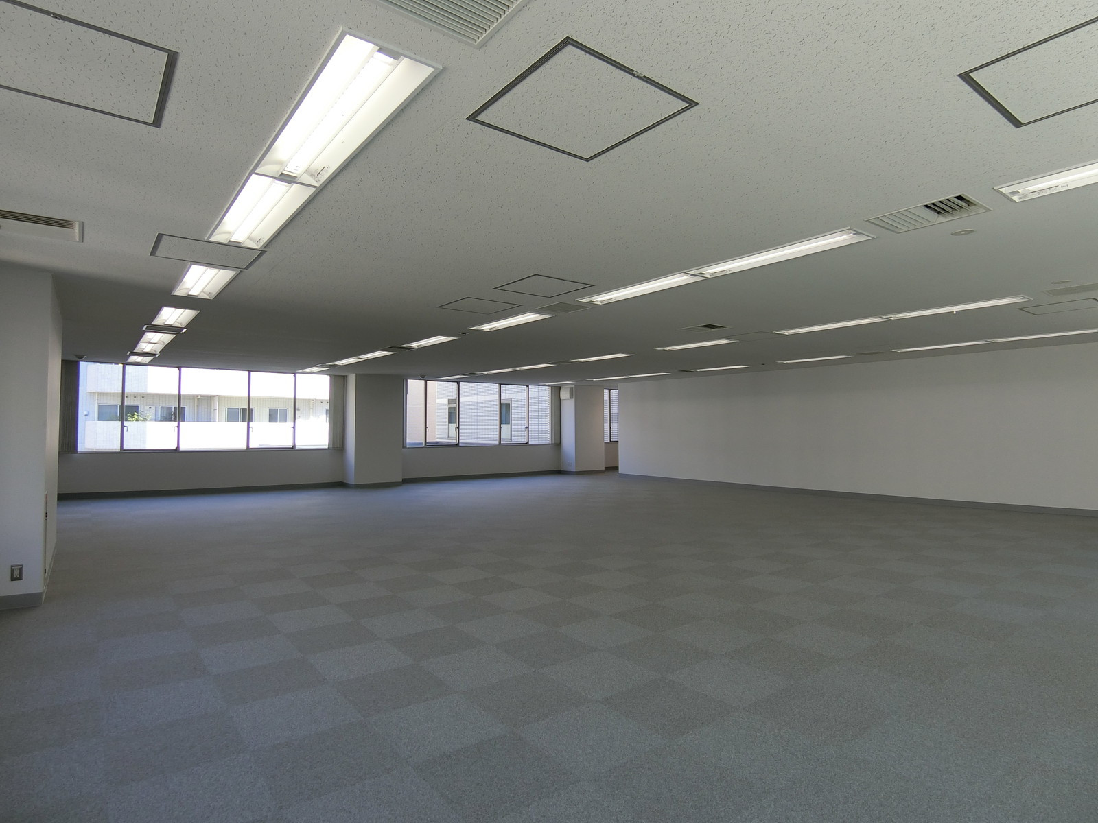 オフィス室内参考画像（6階）