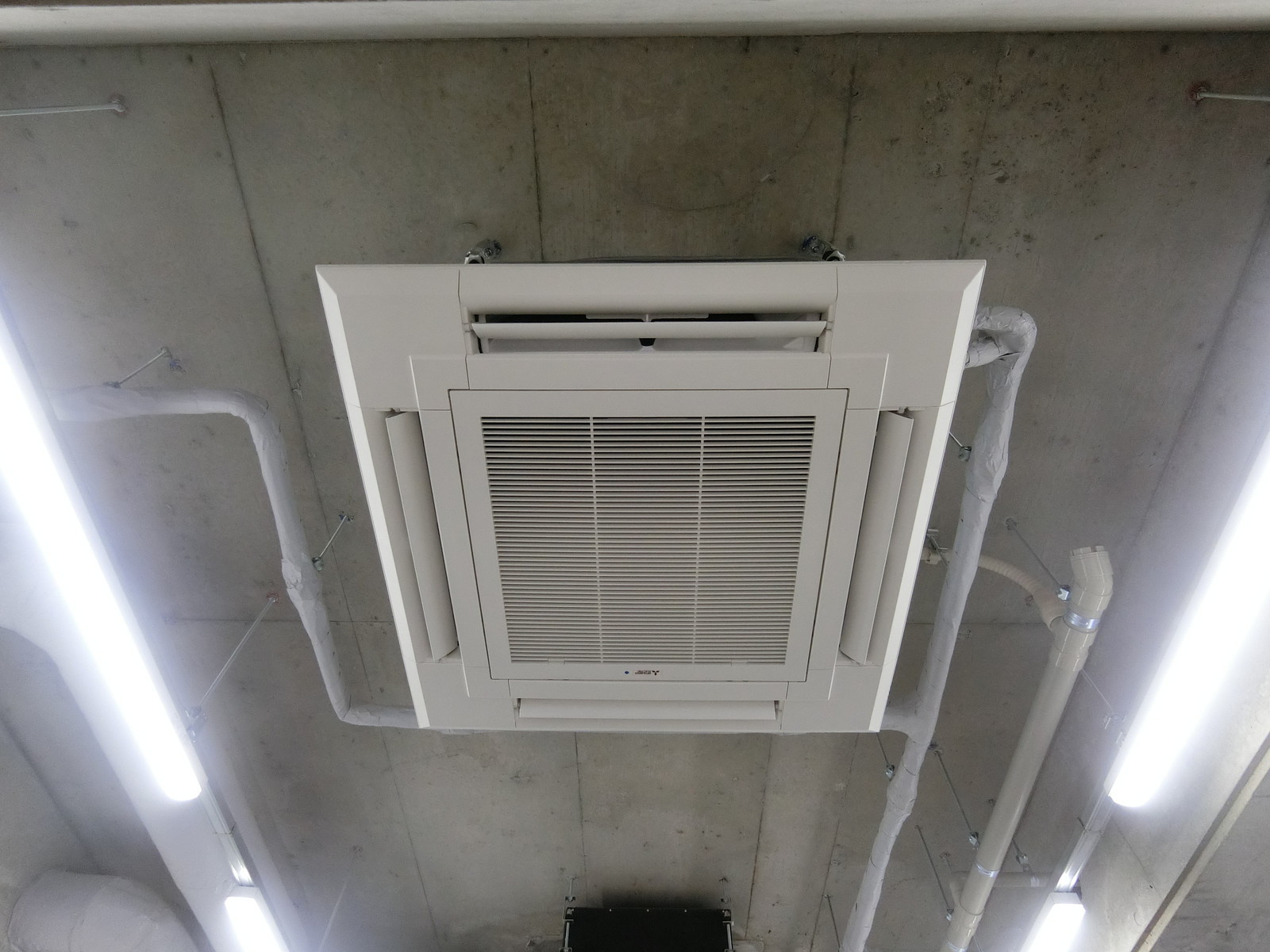 空調
