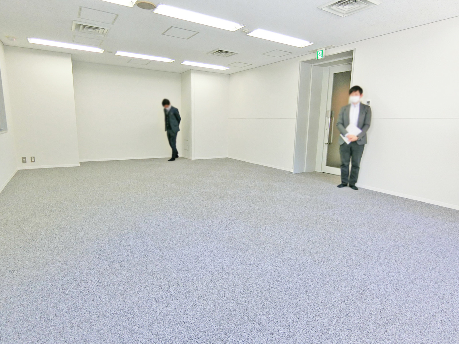オフィス室内参考画像