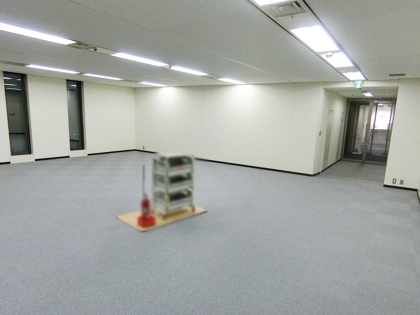 別角度の様子