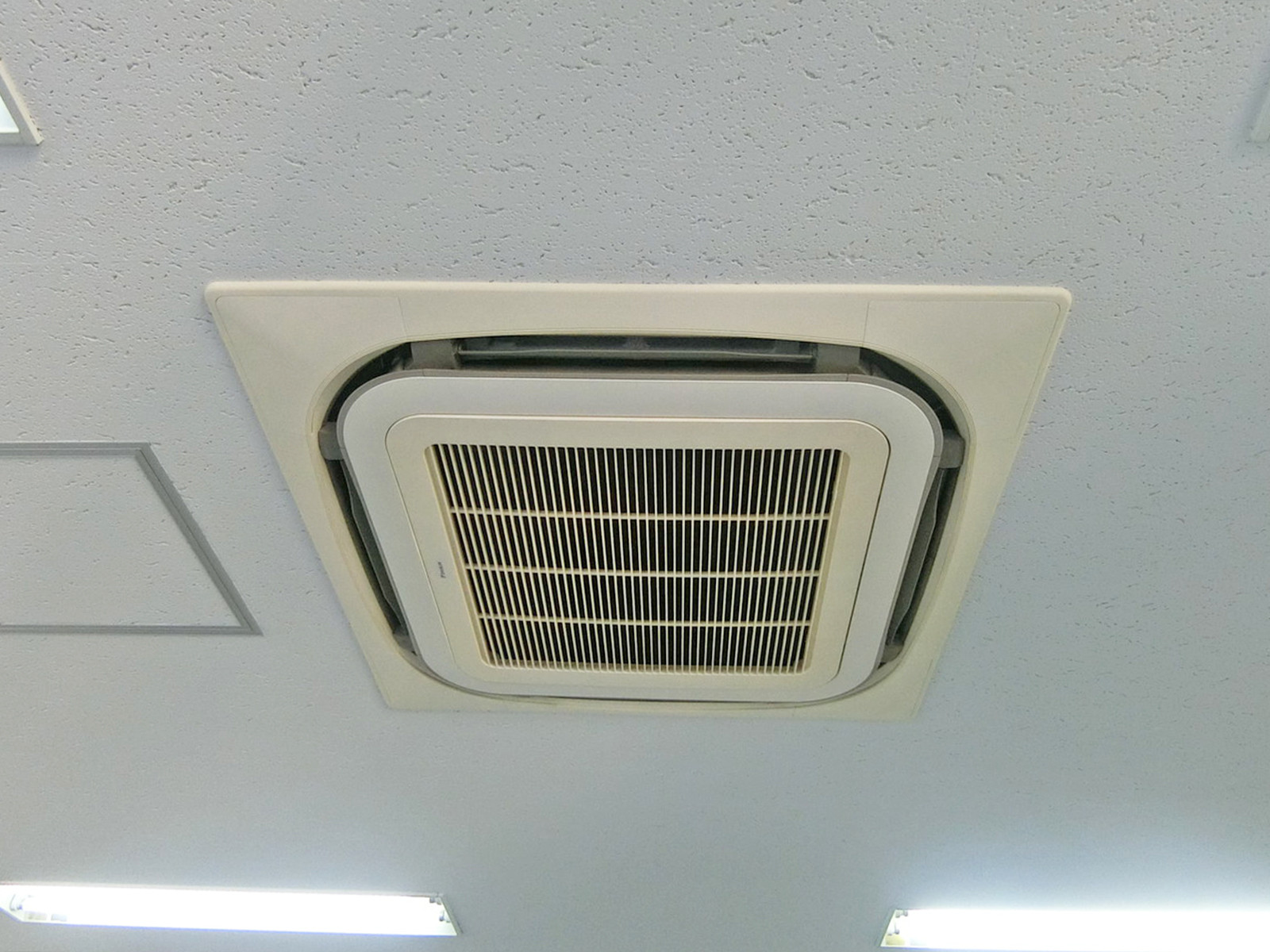 空調