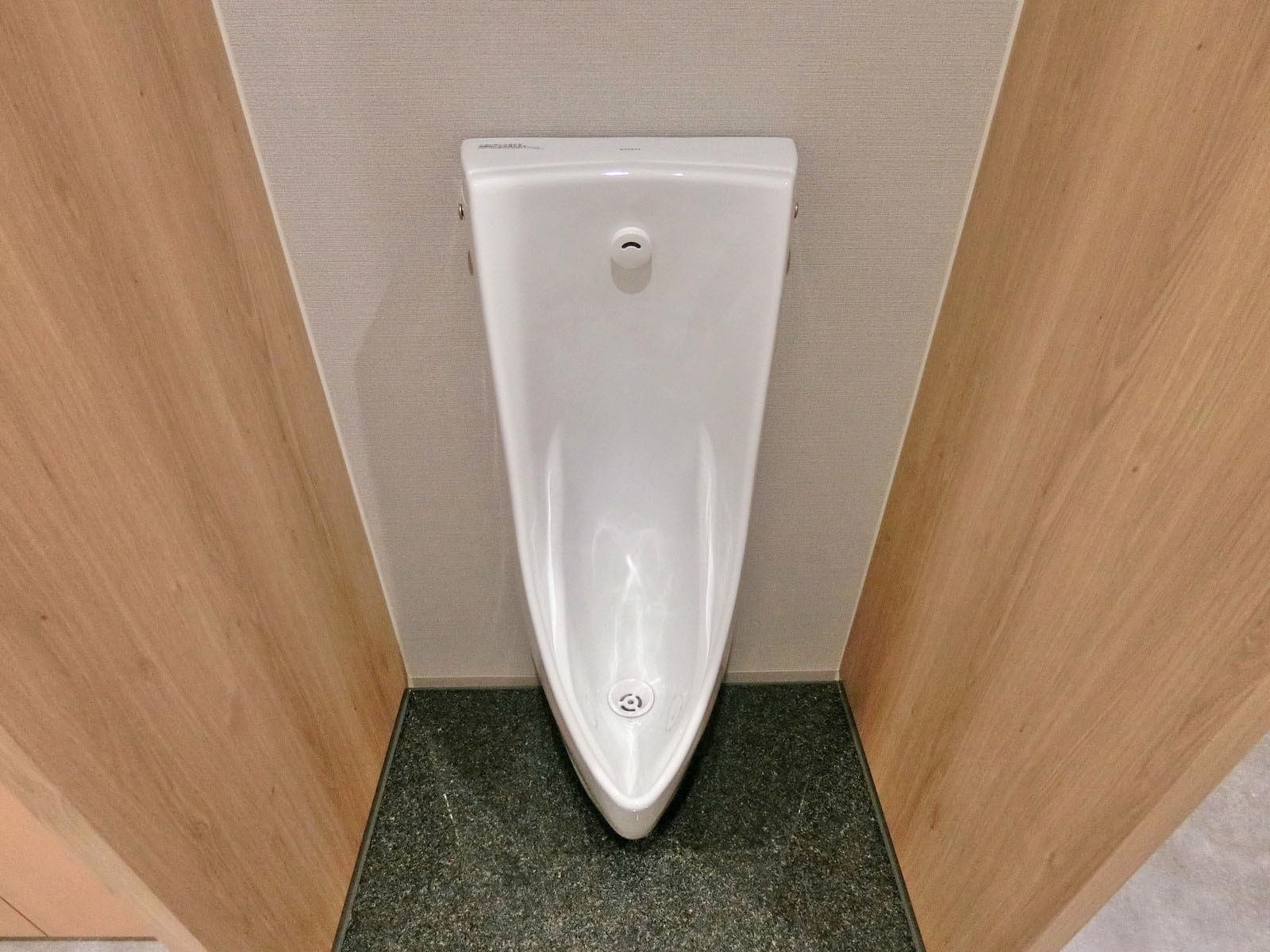 男性用トイレ