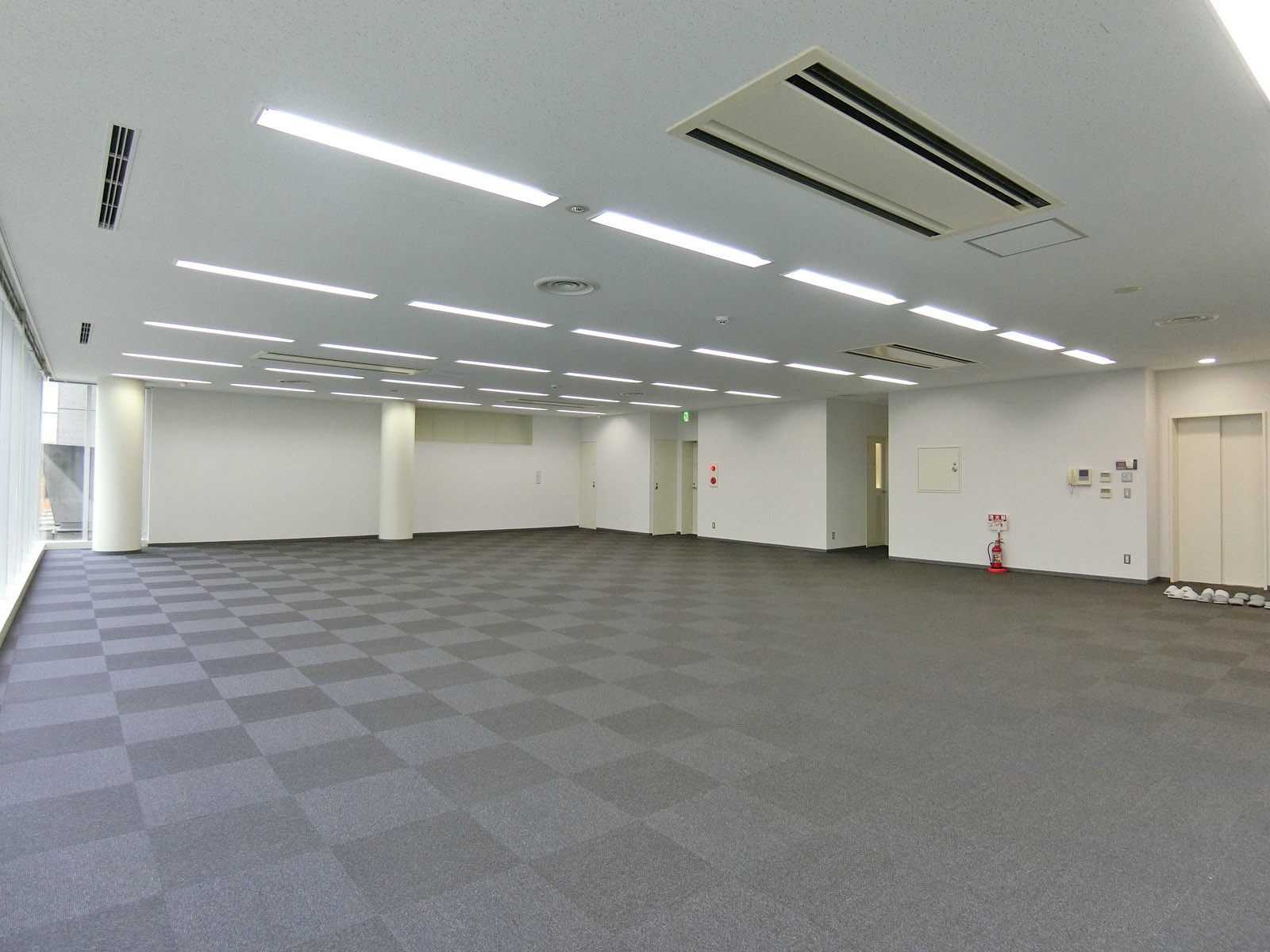 オフィス室内参考画像（9階・約57坪）