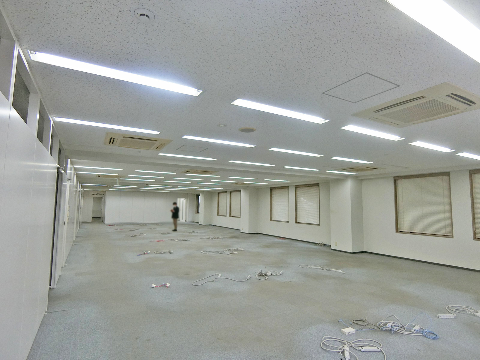 別角度の様子