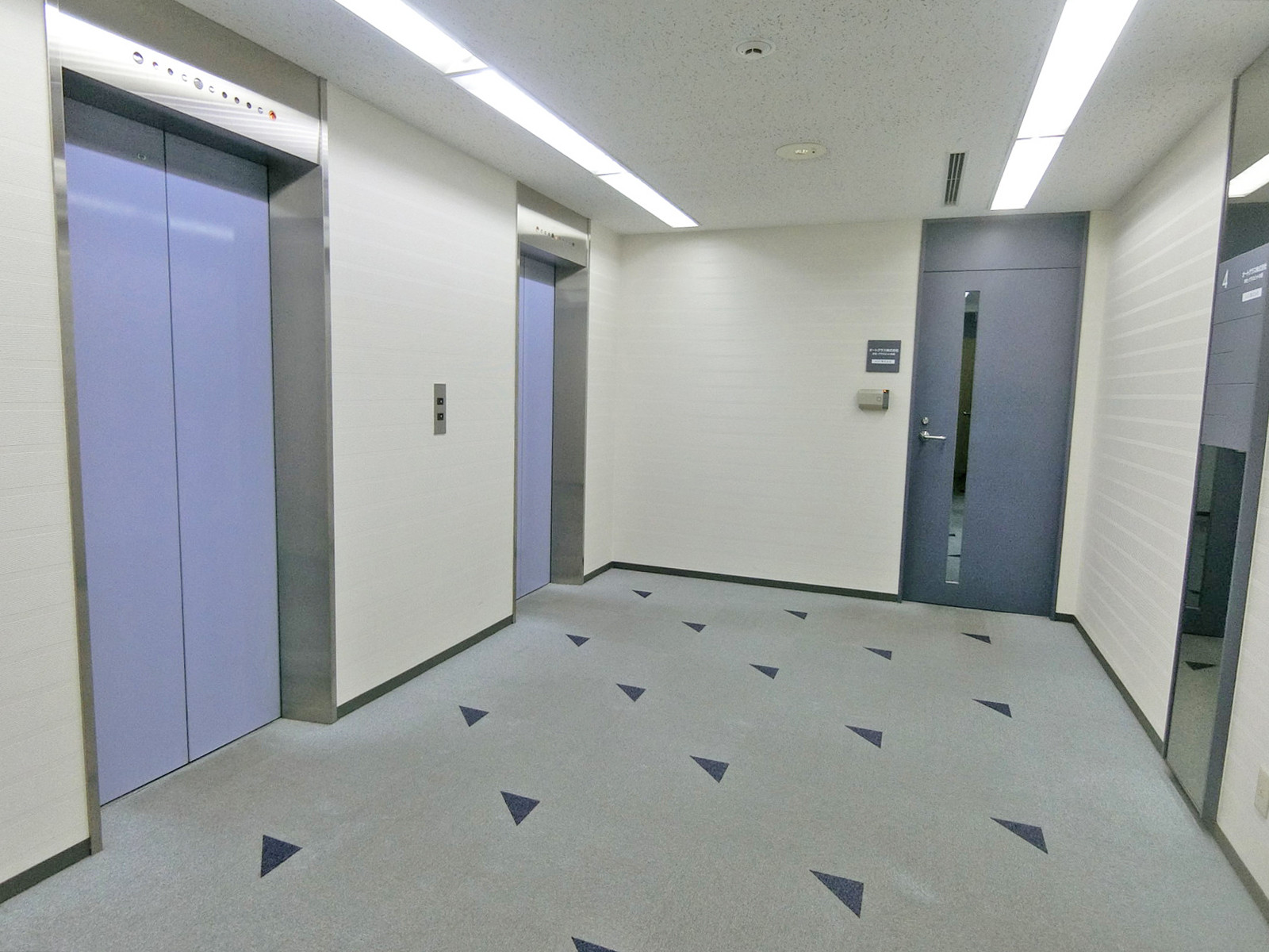 エレベーターホール