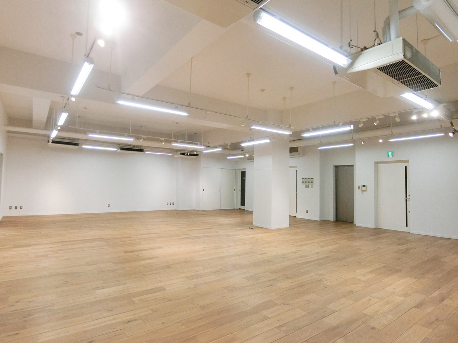 オフィス室内参考画像(地下1階)