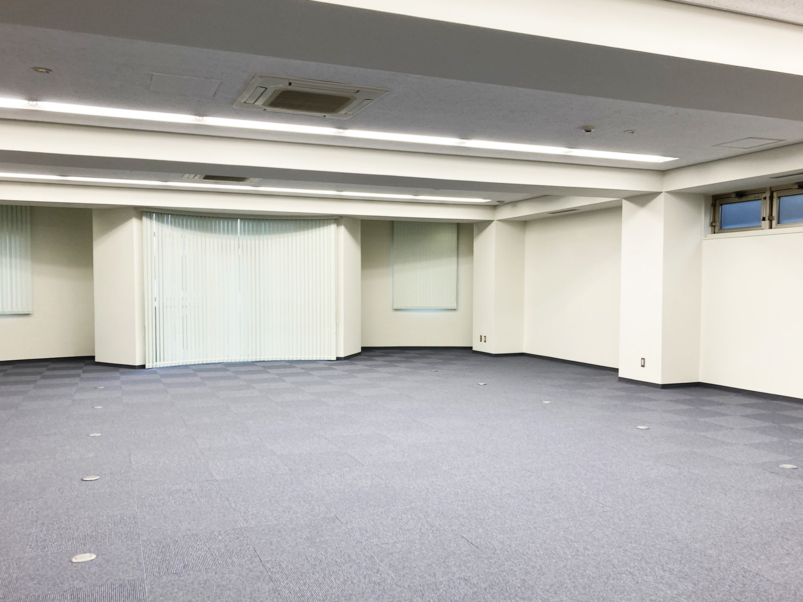 別角度の様子
