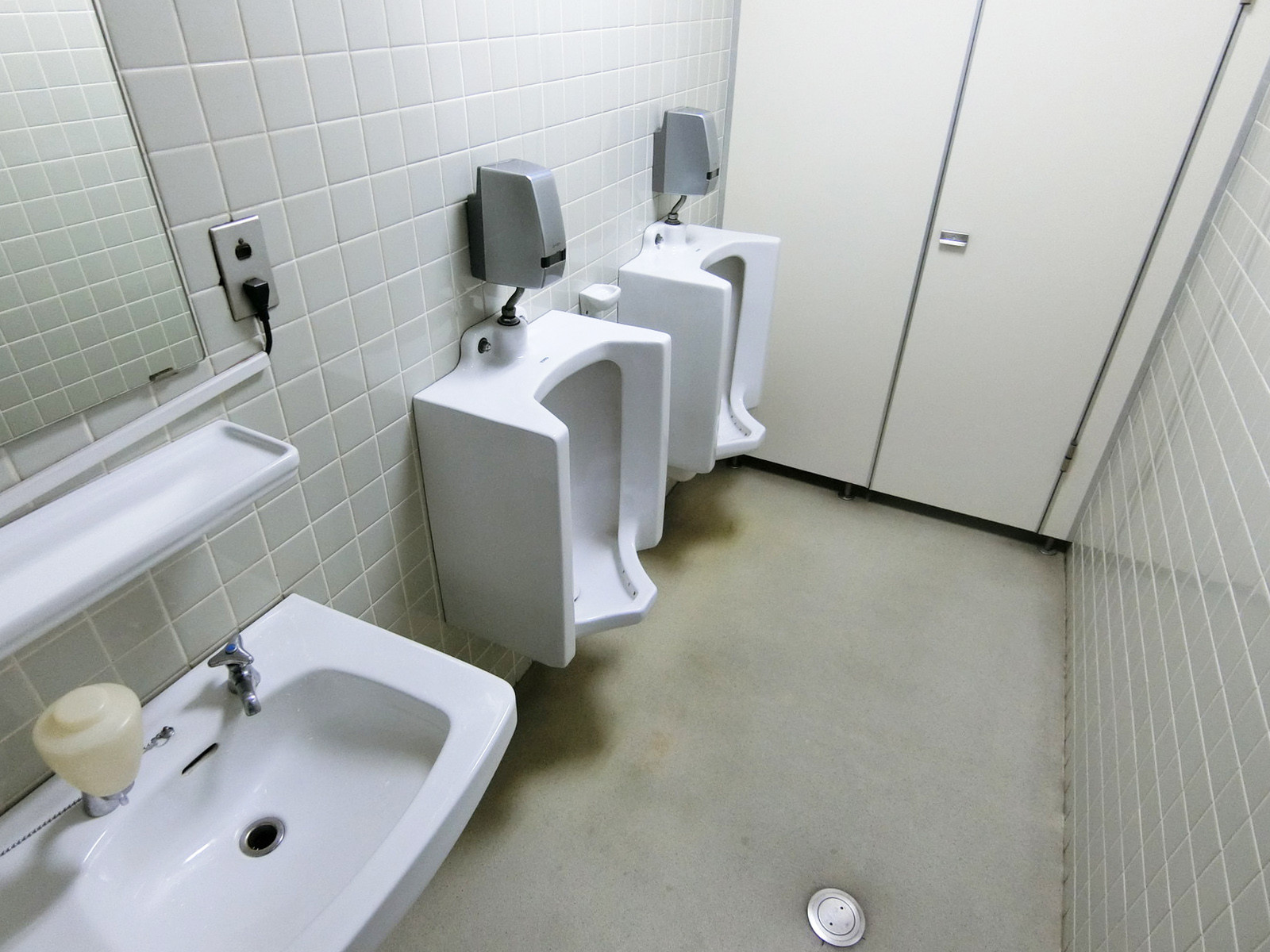 男性用トイレ