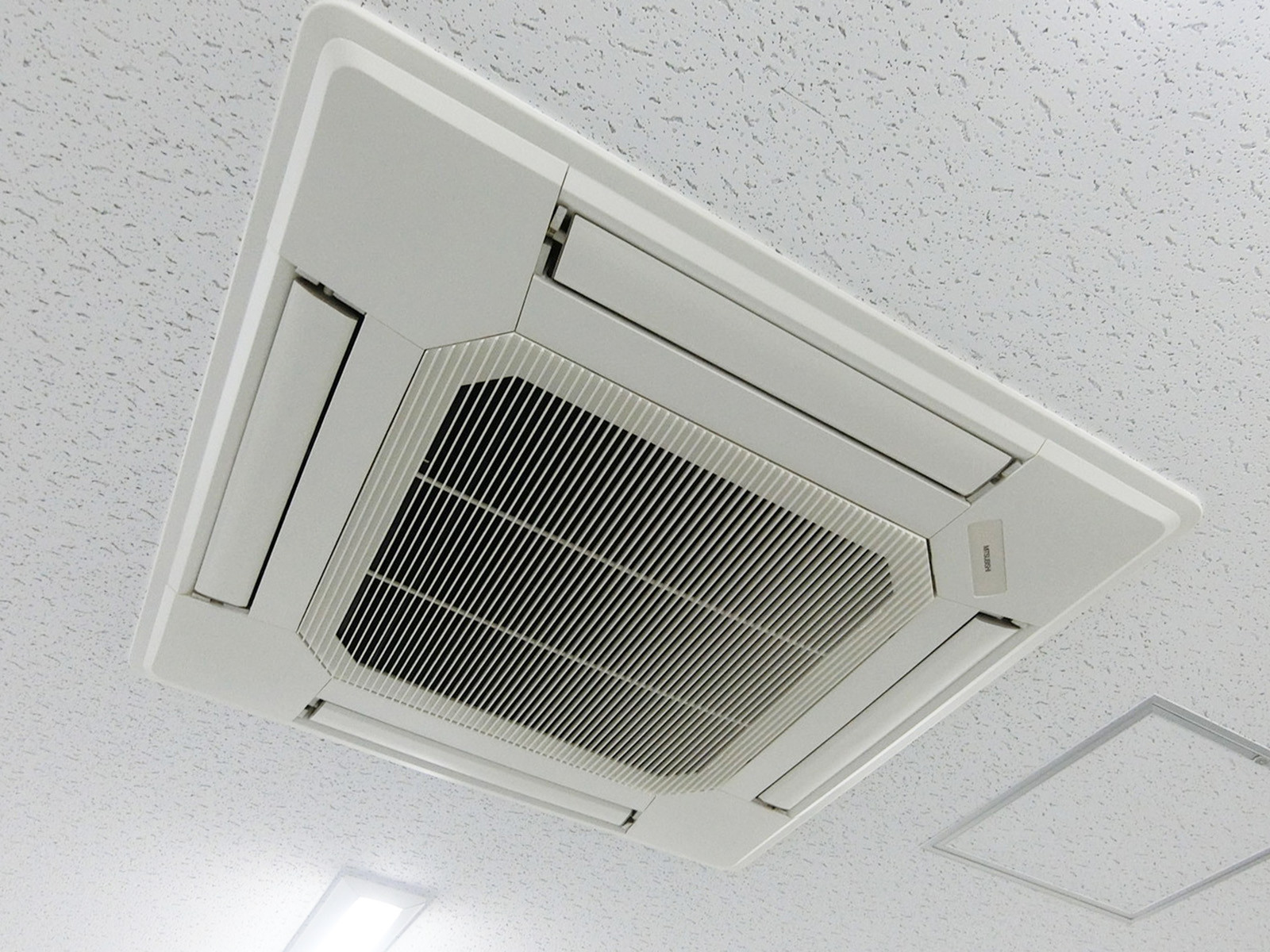 空調