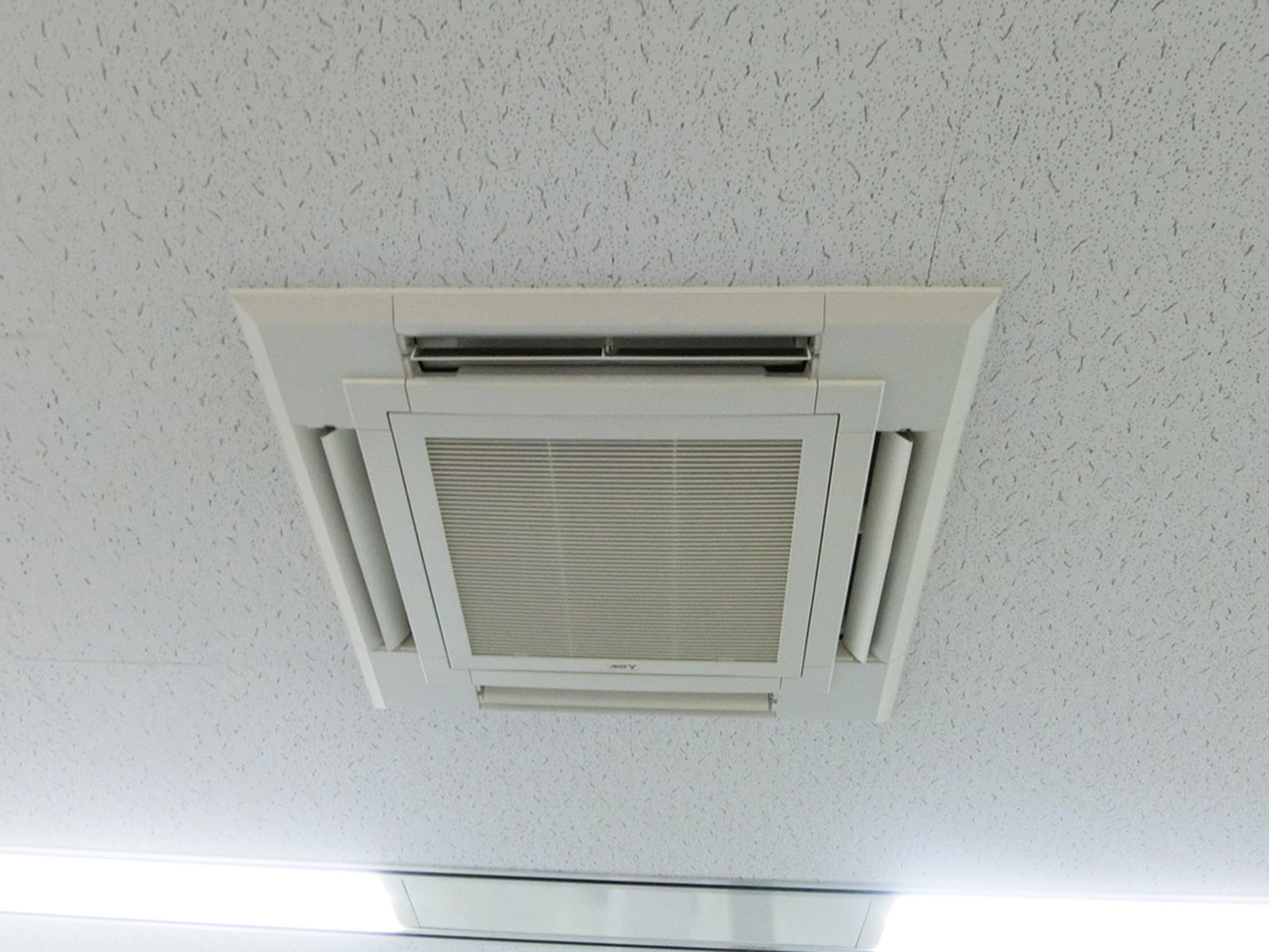 空調