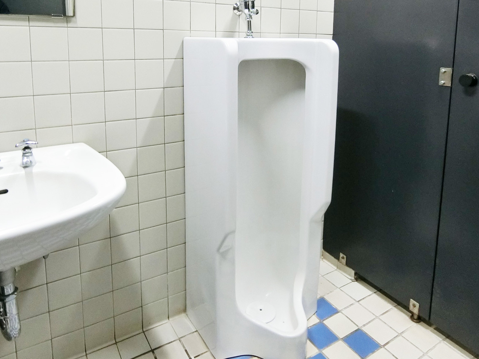 男性用トイレ