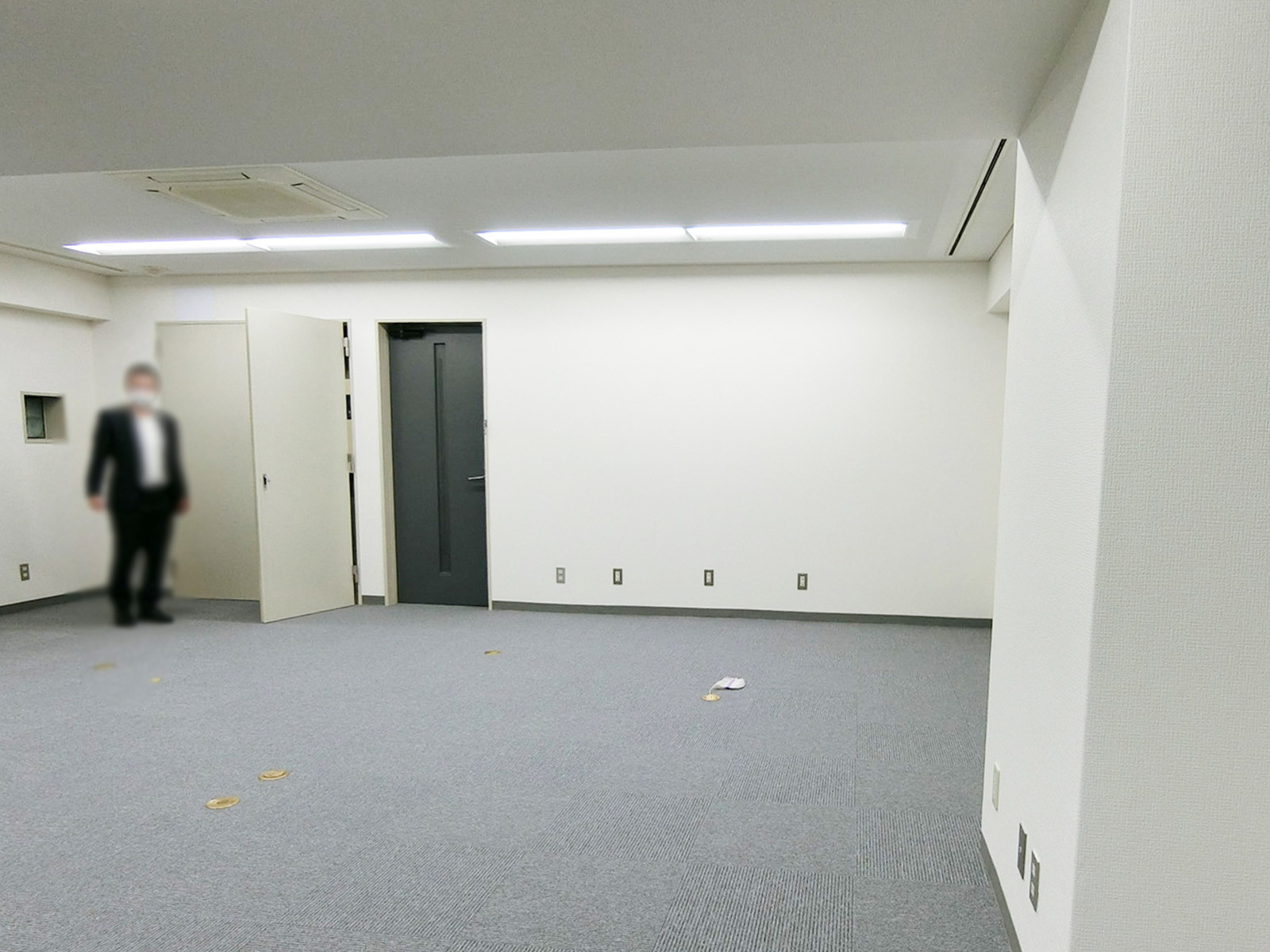 別角度の様子