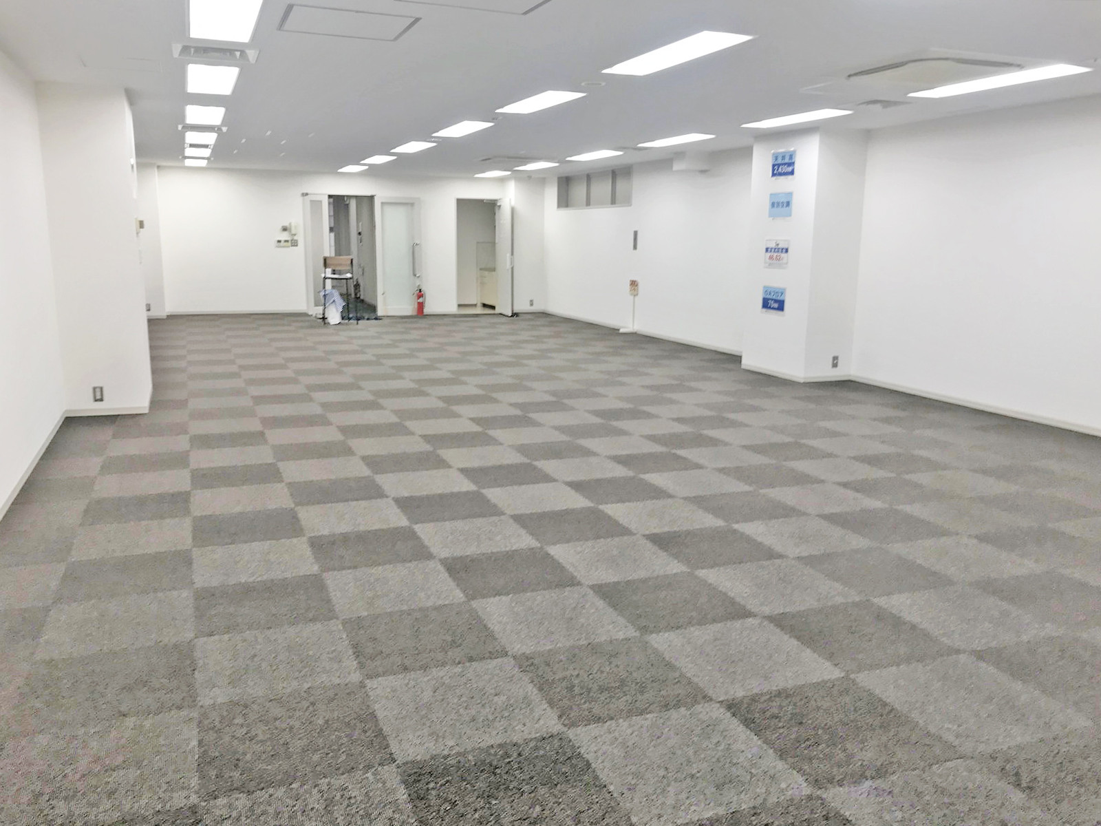 オフィス室内参考画像
