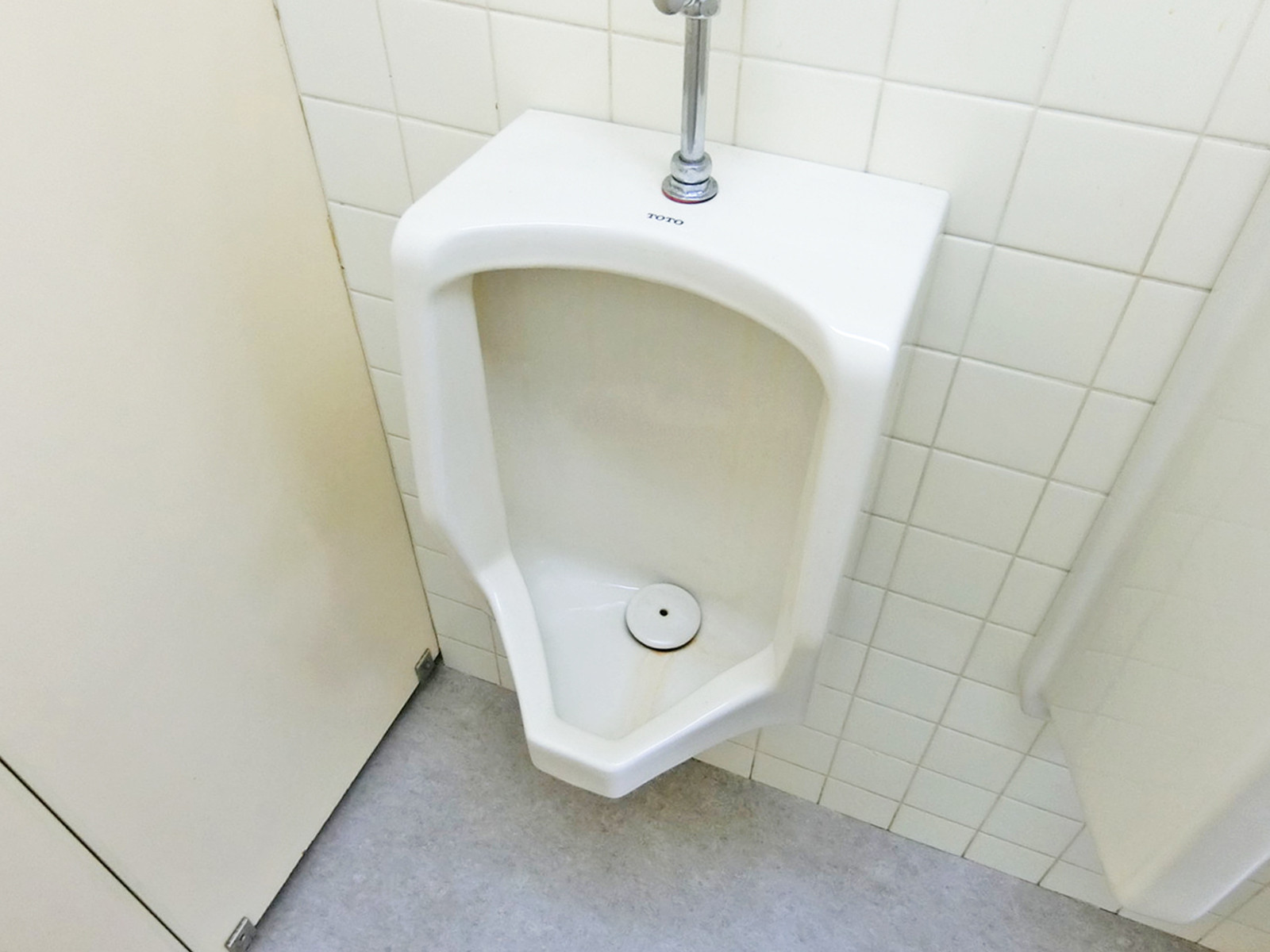 男性用トイレ