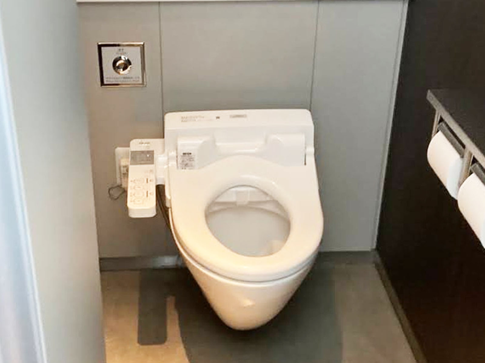 個室トイレ